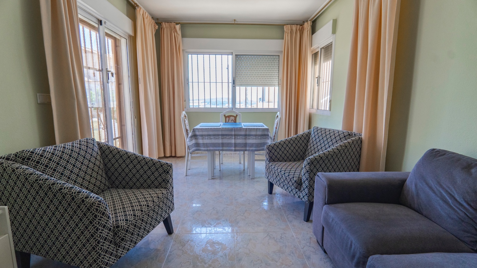 Resale - Villa - Ciudad Quesada