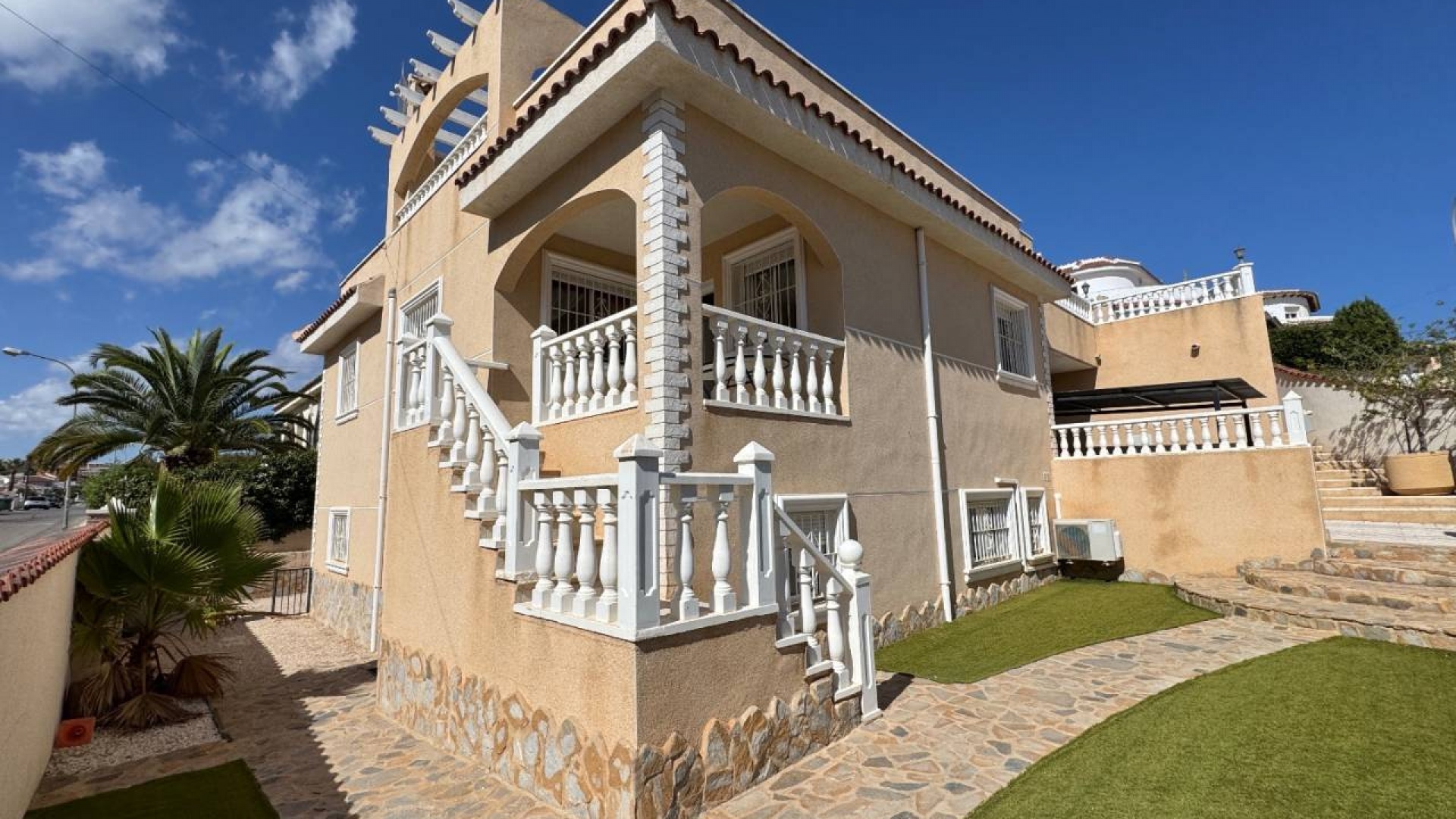 Resale - Villa - Ciudad Quesada