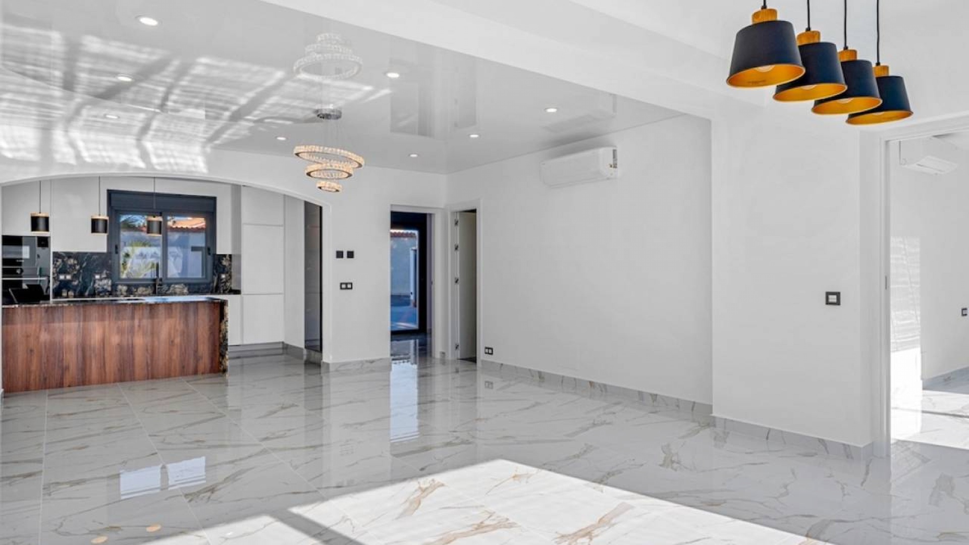 Resale - Villa - Ciudad Quesada