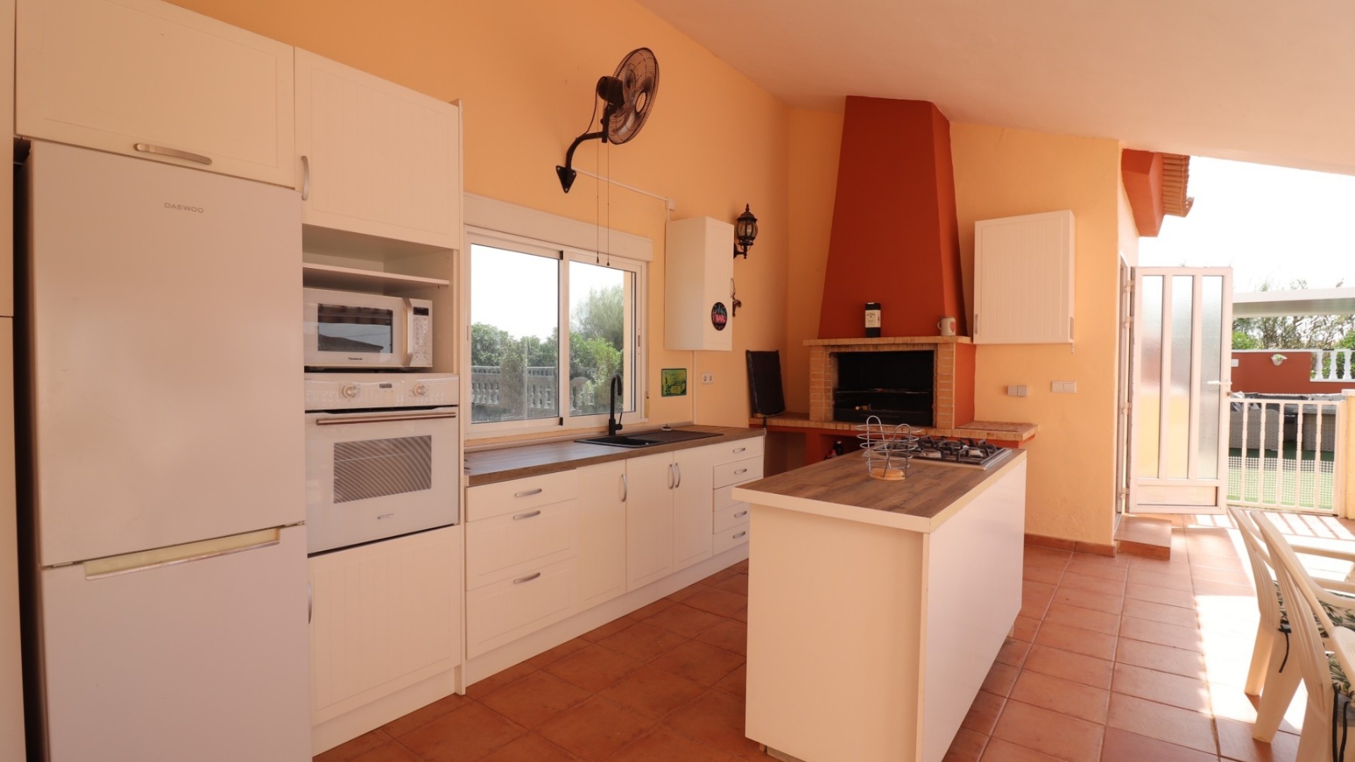 Resale - Villa - Daya Vieja - Daya Vieja - Country