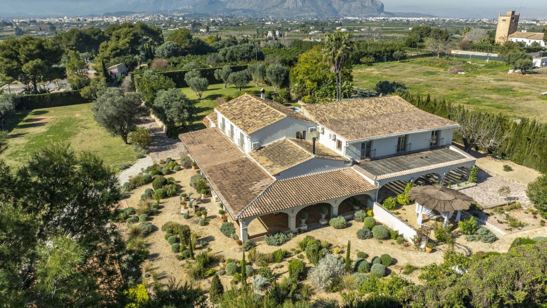 Resale - Villa - Denia - La Xara