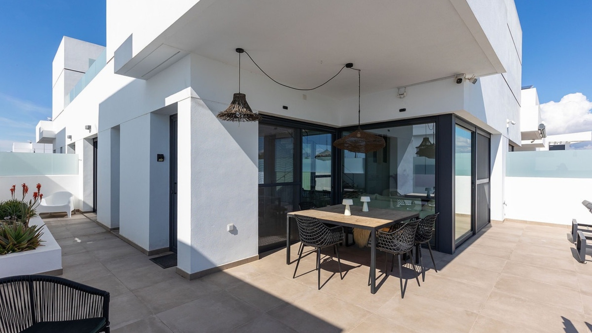 Resale - Villa - Dolores - Dolores Centro