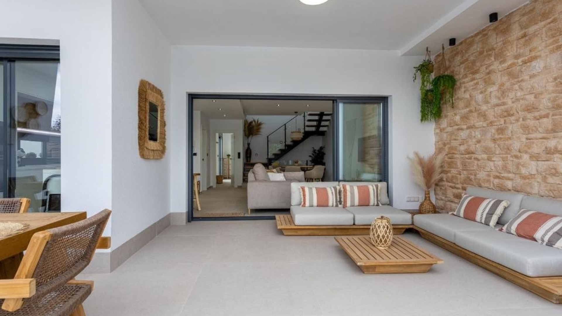 Resale - Villa - Dolores - Dolores Centro