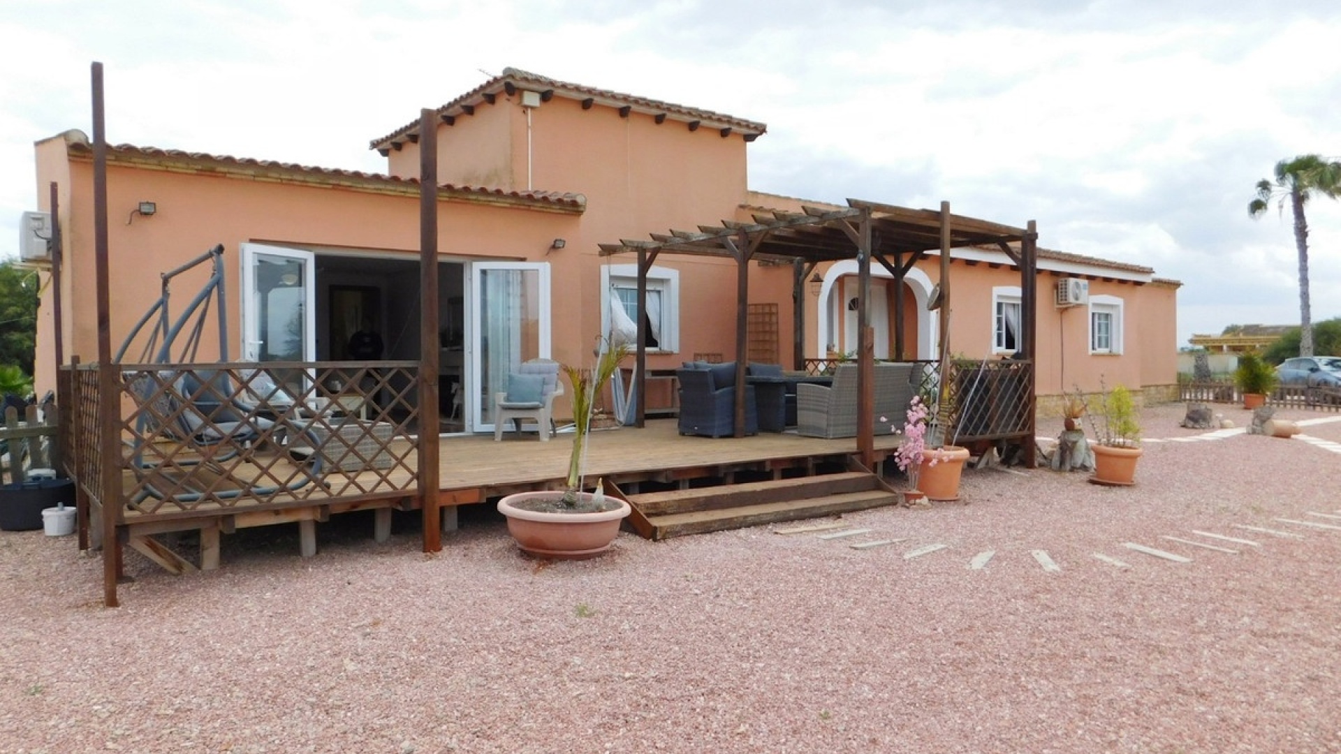 Resale - Villa - Dolores - Dolores Centro