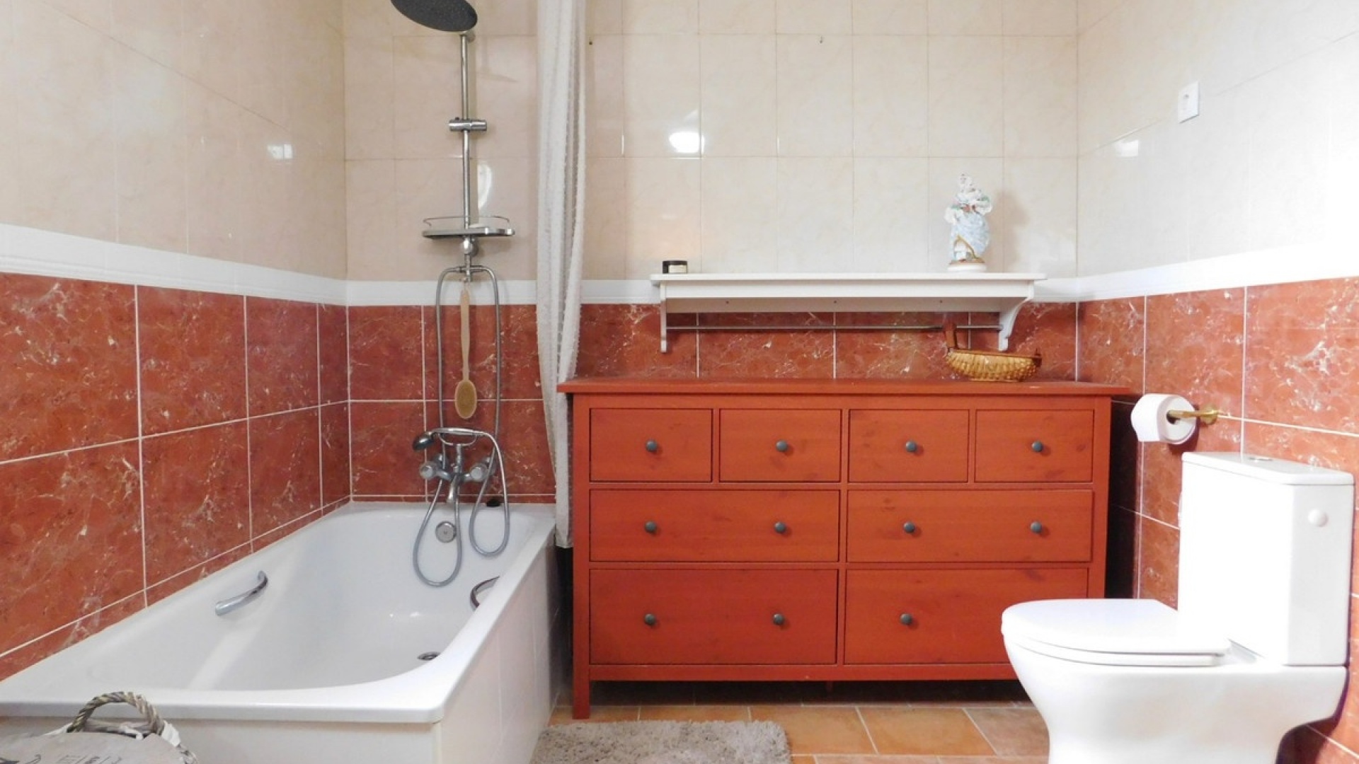 Resale - Villa - Dolores - Dolores Centro