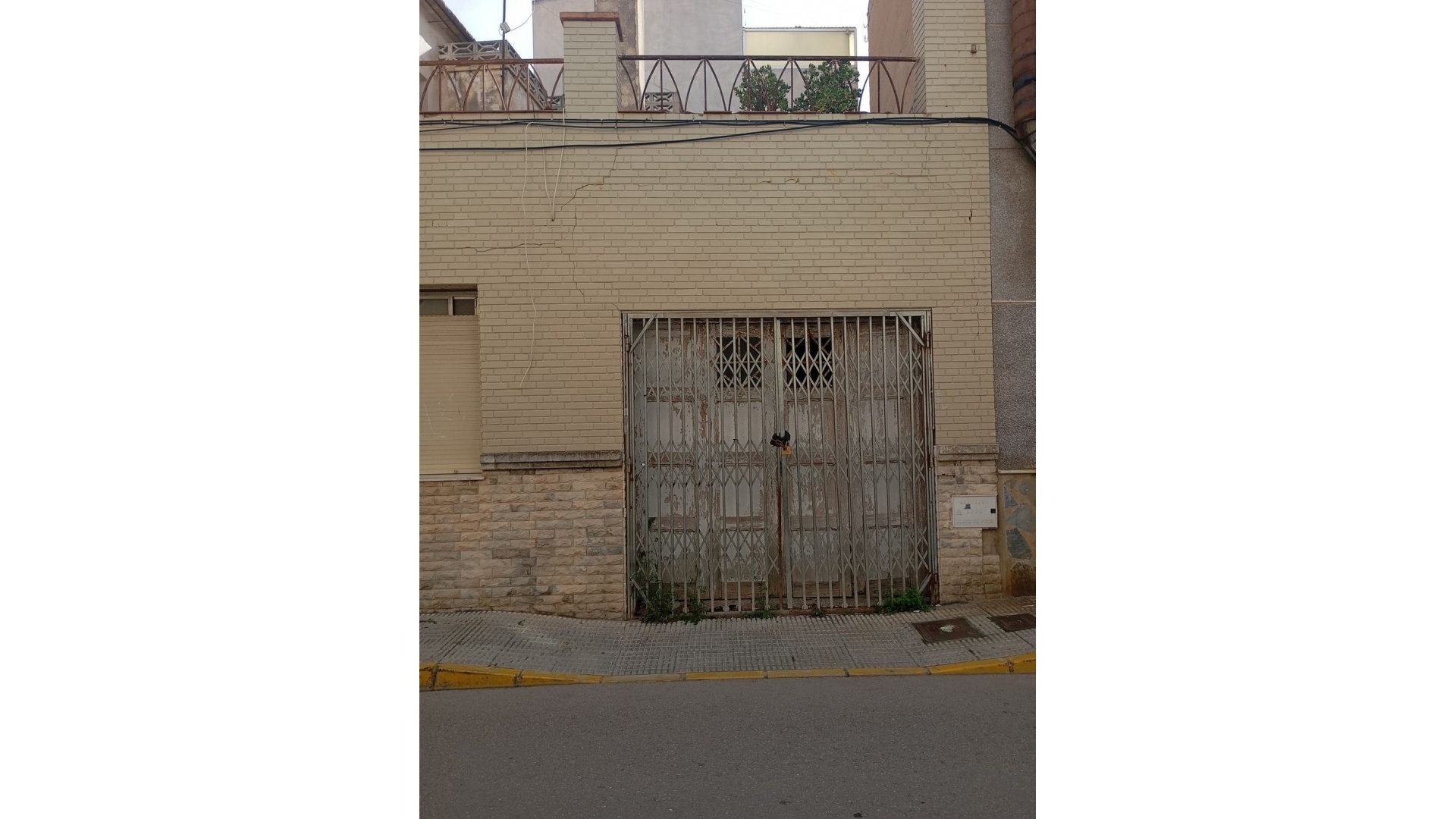Resale - Villa - Dolores - Dolores Centro