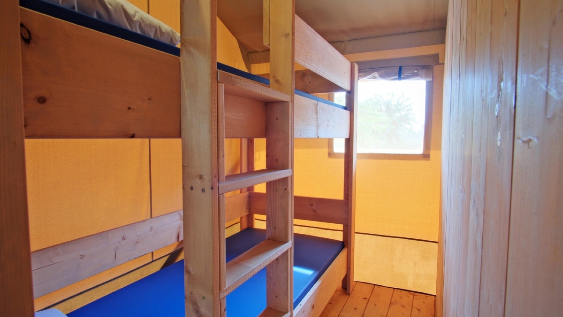 Resale - Villa - Dolores - Dolores Centro