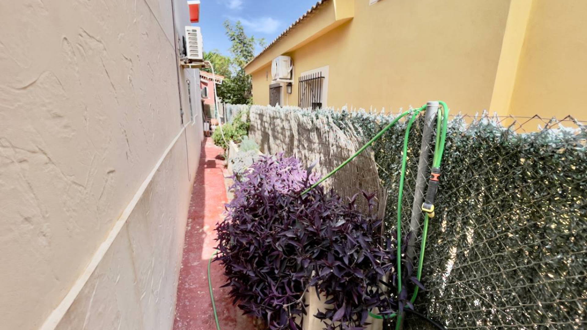 Resale - Villa - Dolores