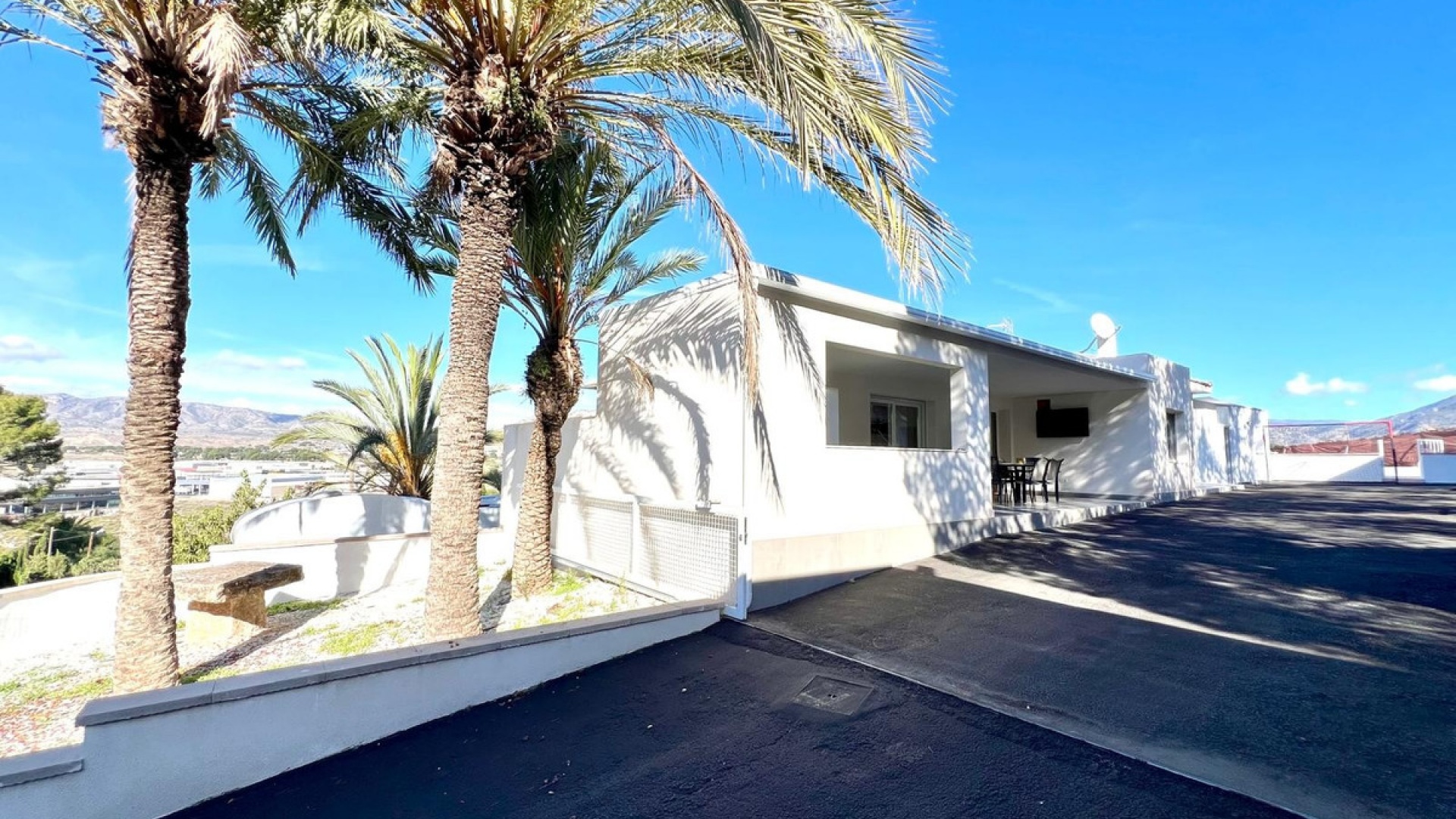 Resale - Villa - Elda - Elda Centro