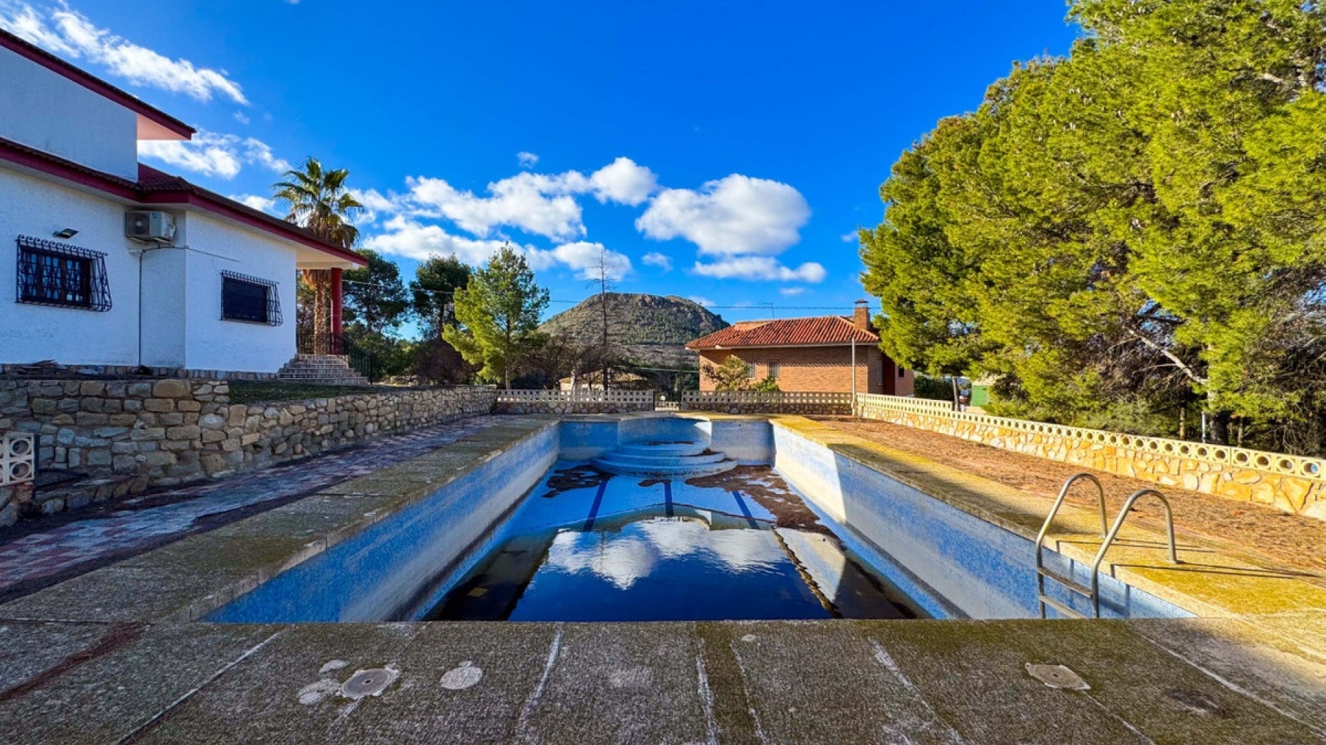 Resale - Villa - Elda - Elda Centro