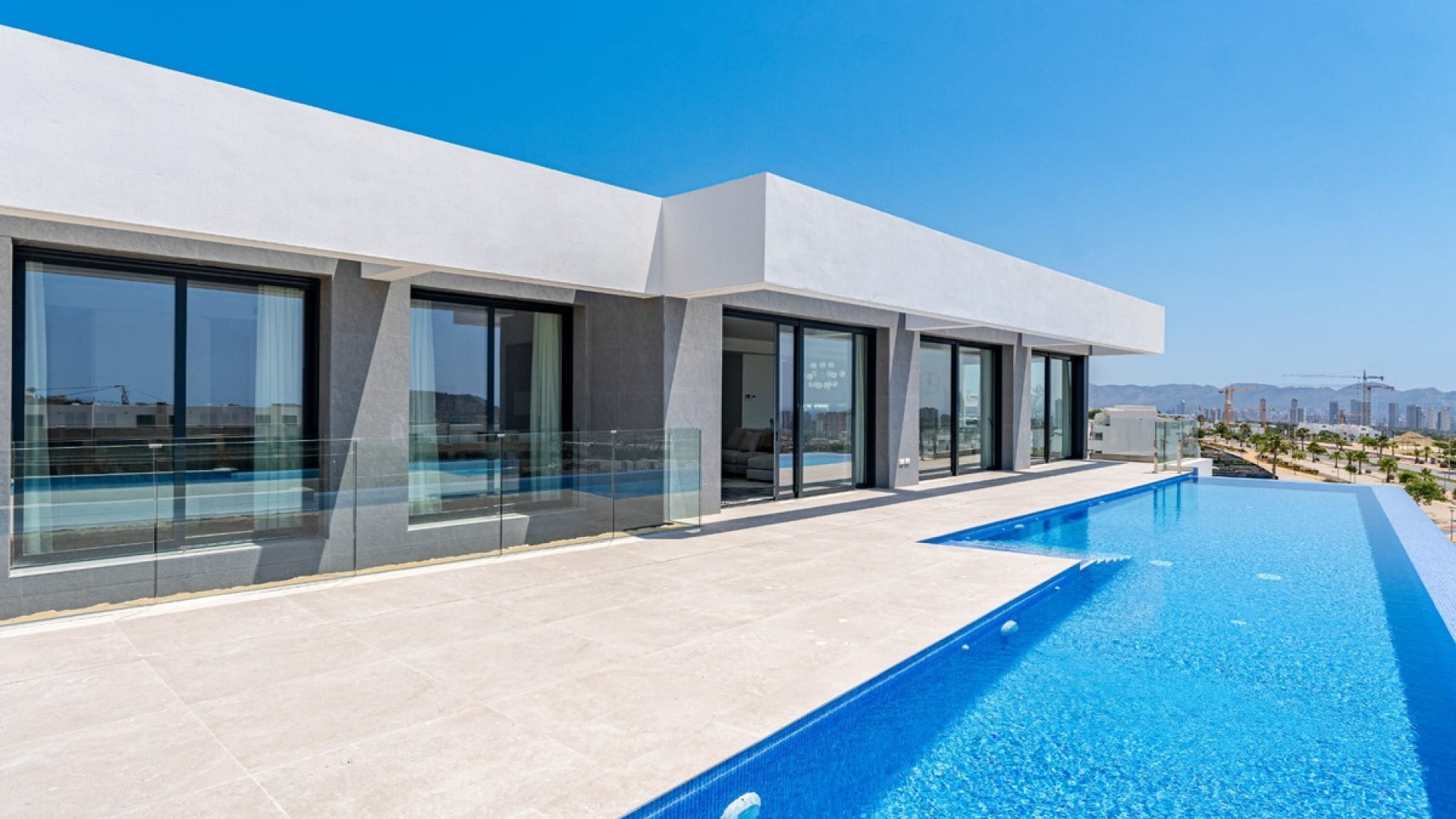 Resale - Villa - Finestrat