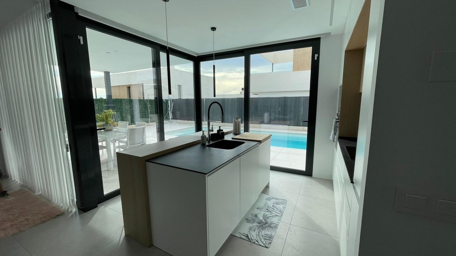 Resale - Villa - Finestrat