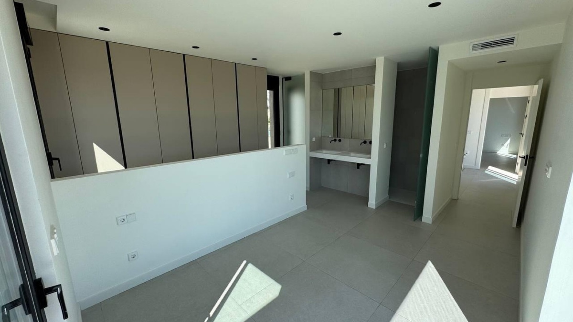 Resale - Villa - Finestrat