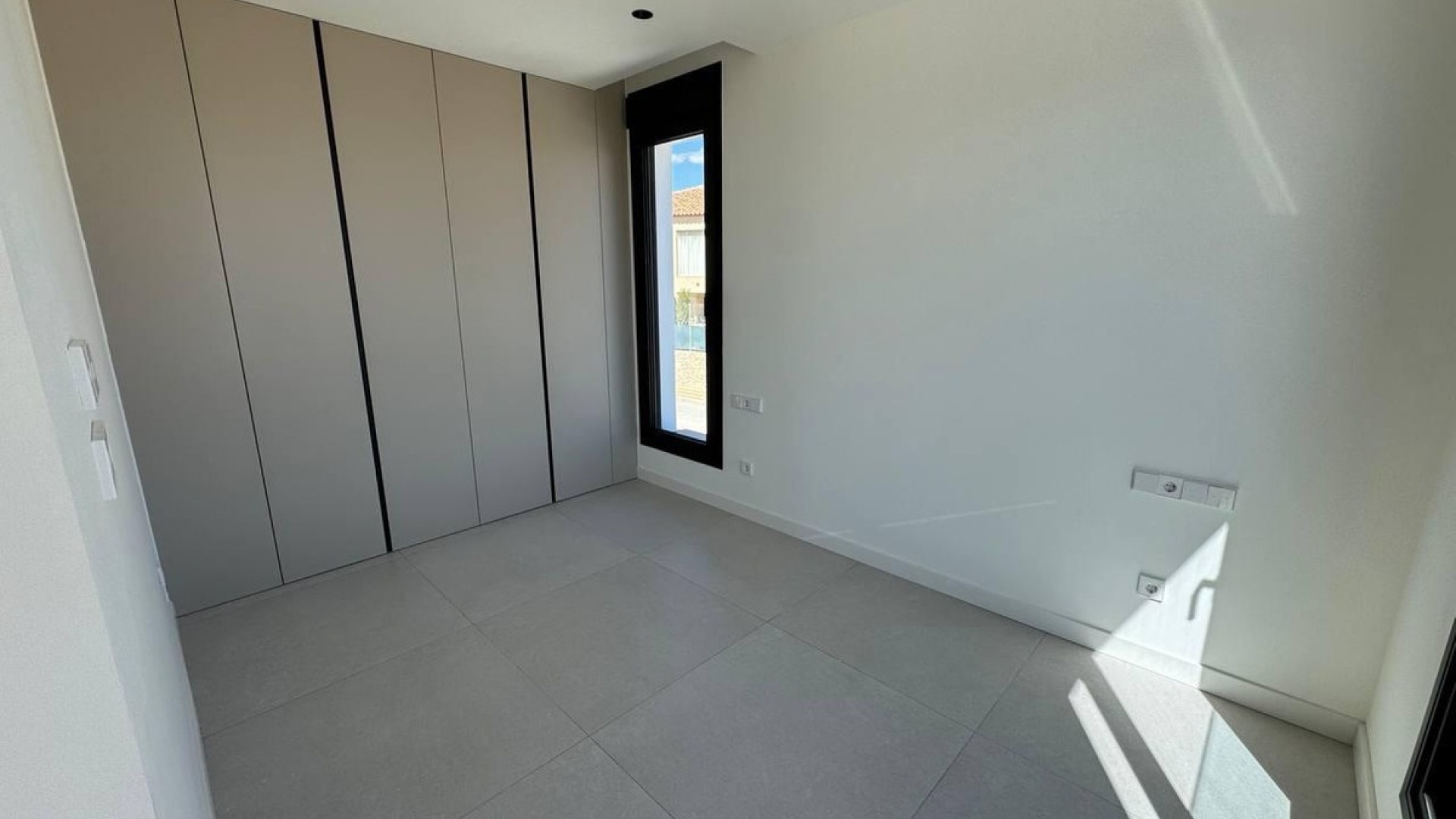 Resale - Villa - Finestrat