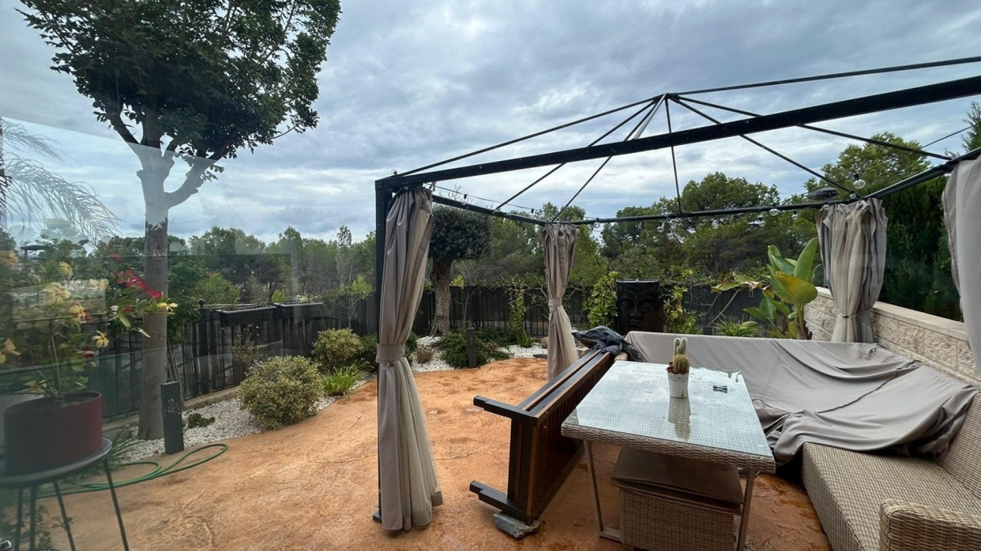 Resale - Villa - Finestrat