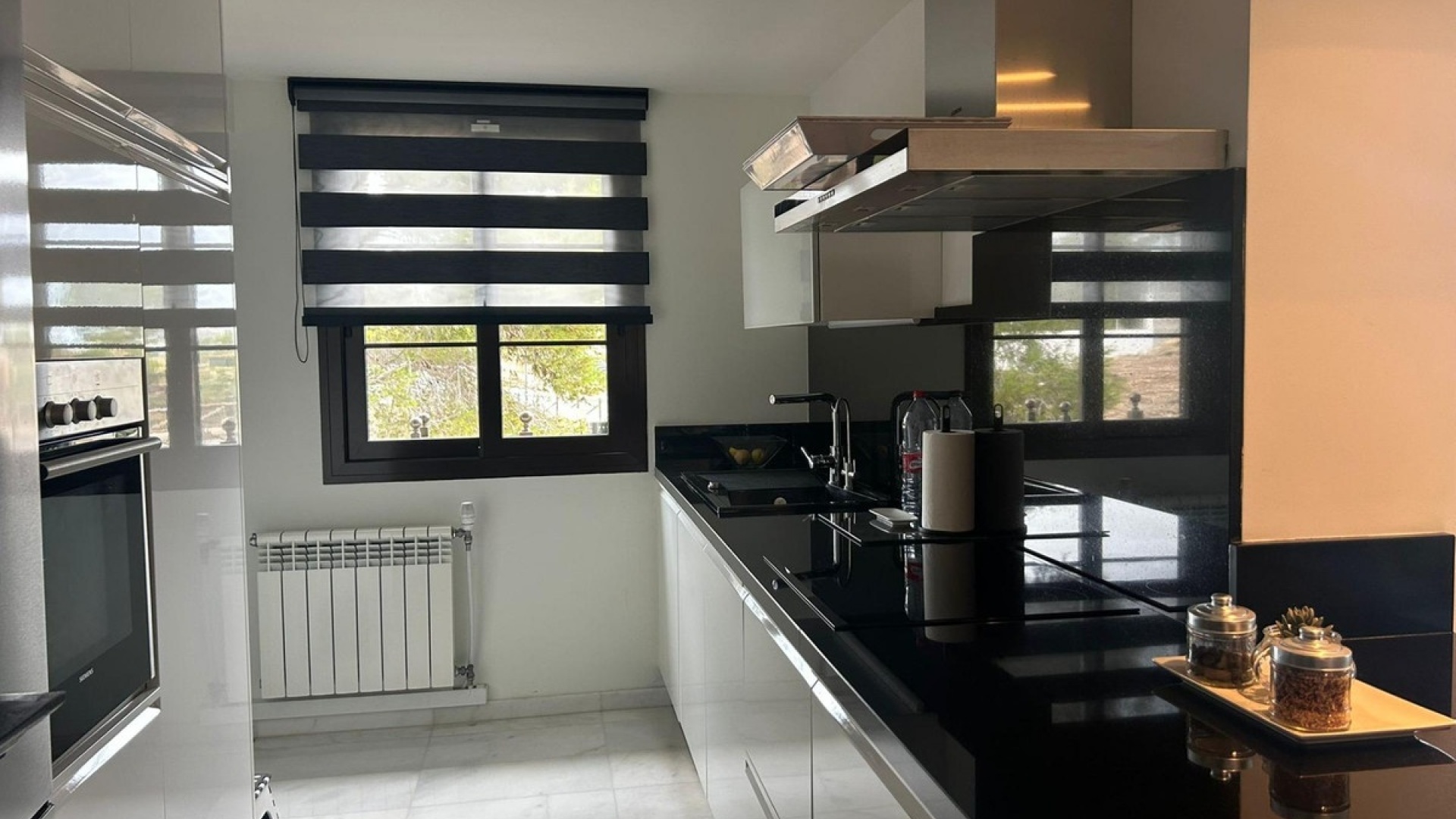 Resale - Villa - Finestrat