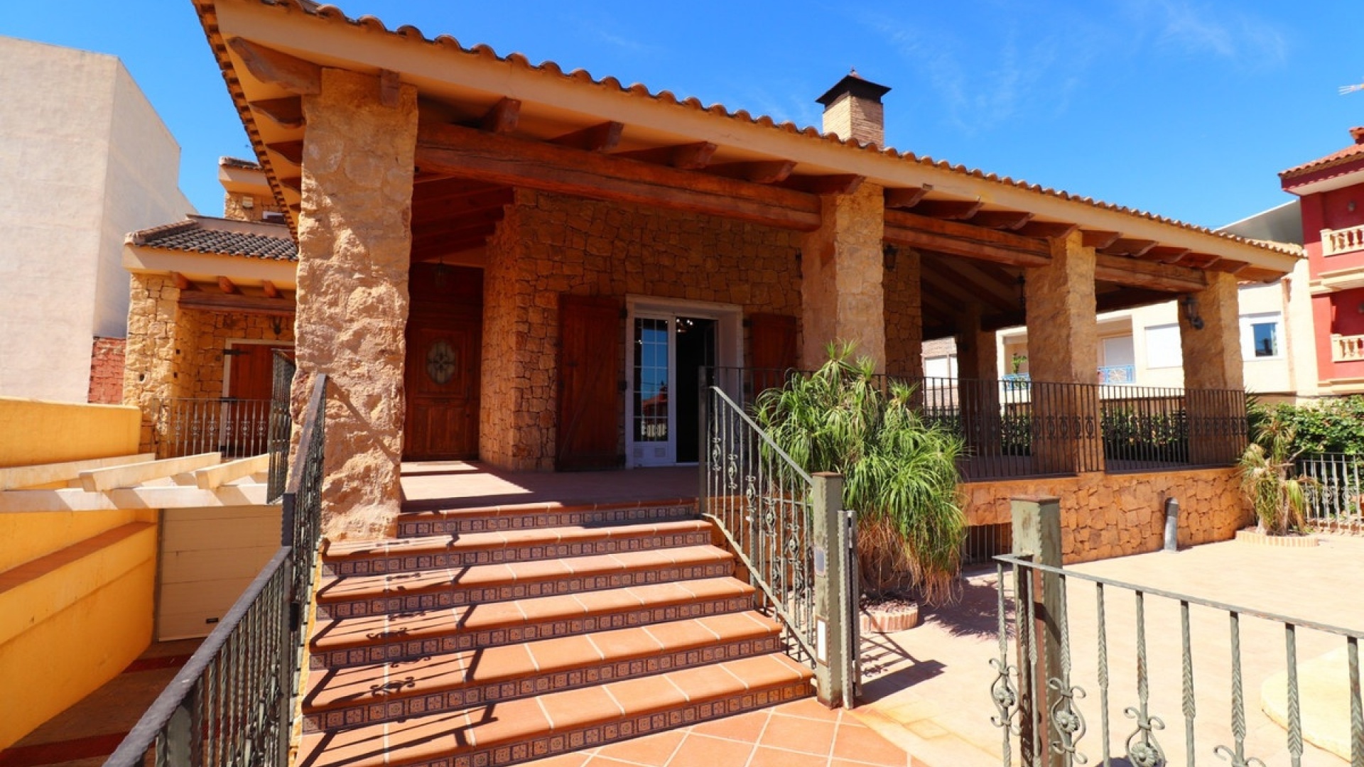 Resale - Villa - Formentera del Segura - Los Palacios