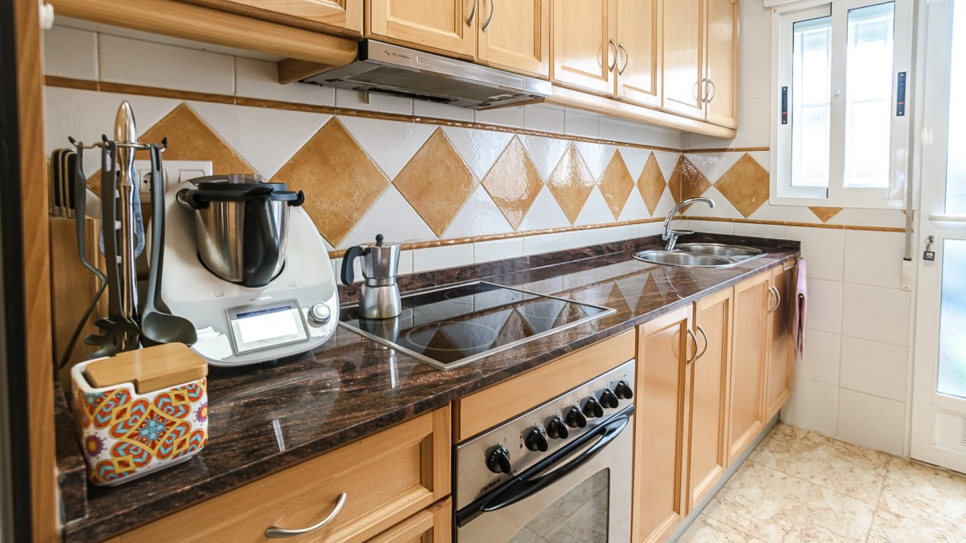 Resale - Villa - Guardamar del Segura - El Raso