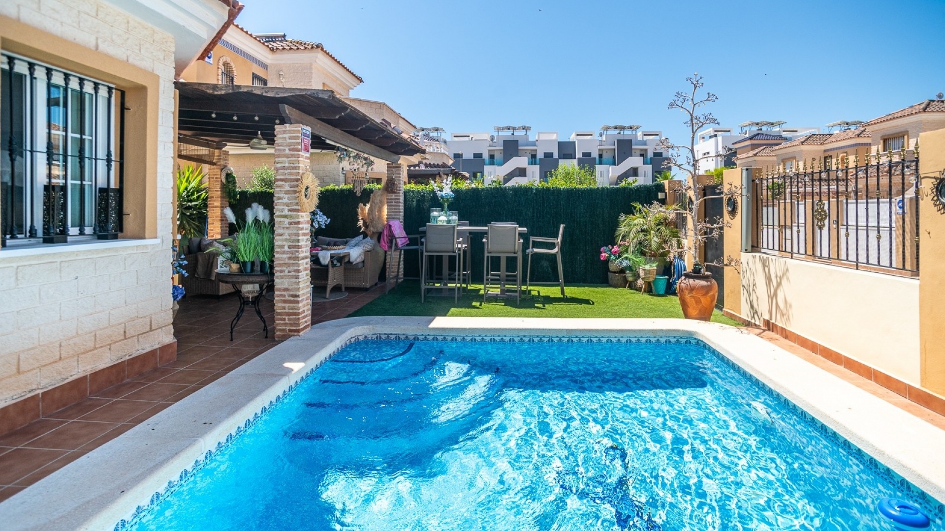 Resale - Villa - Guardamar del Segura - El Raso