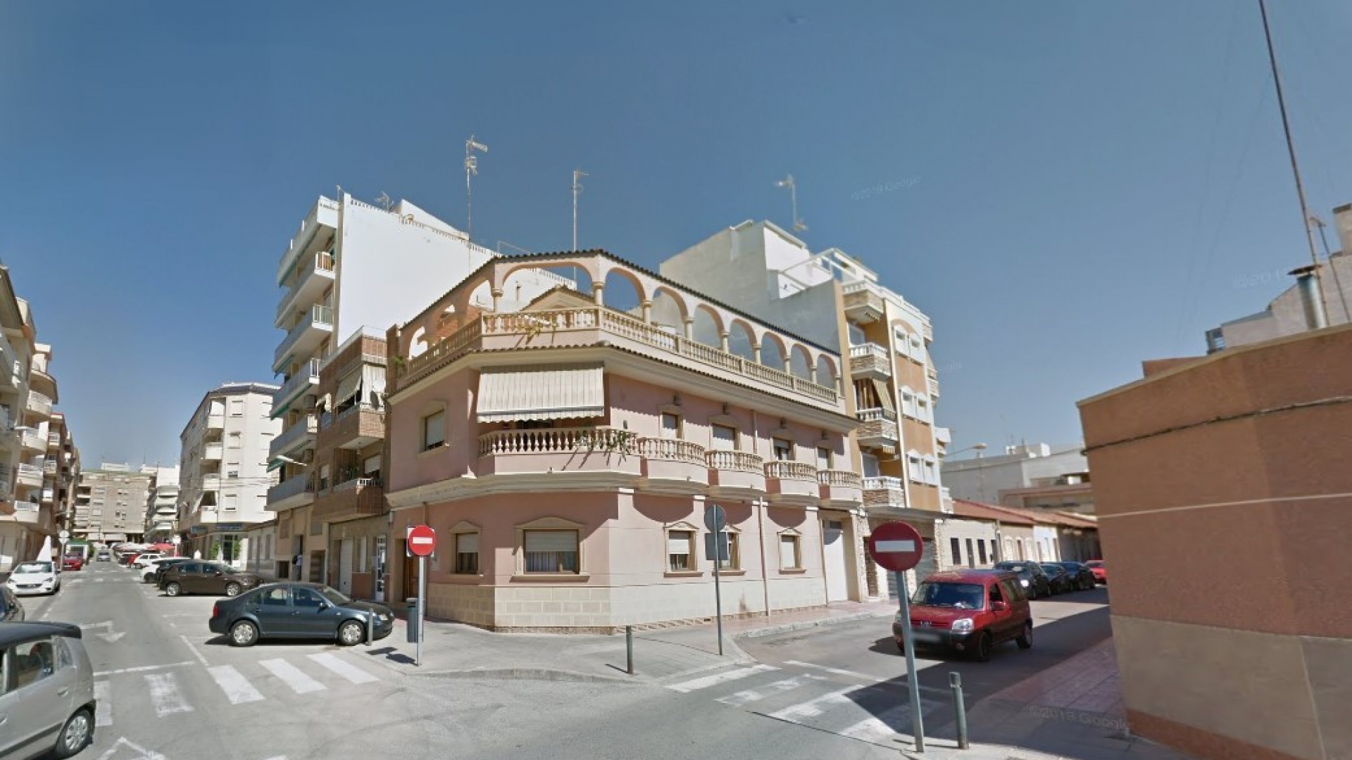 Resale - Villa - Guardamar del Segura - Guardamar del Segura Centro