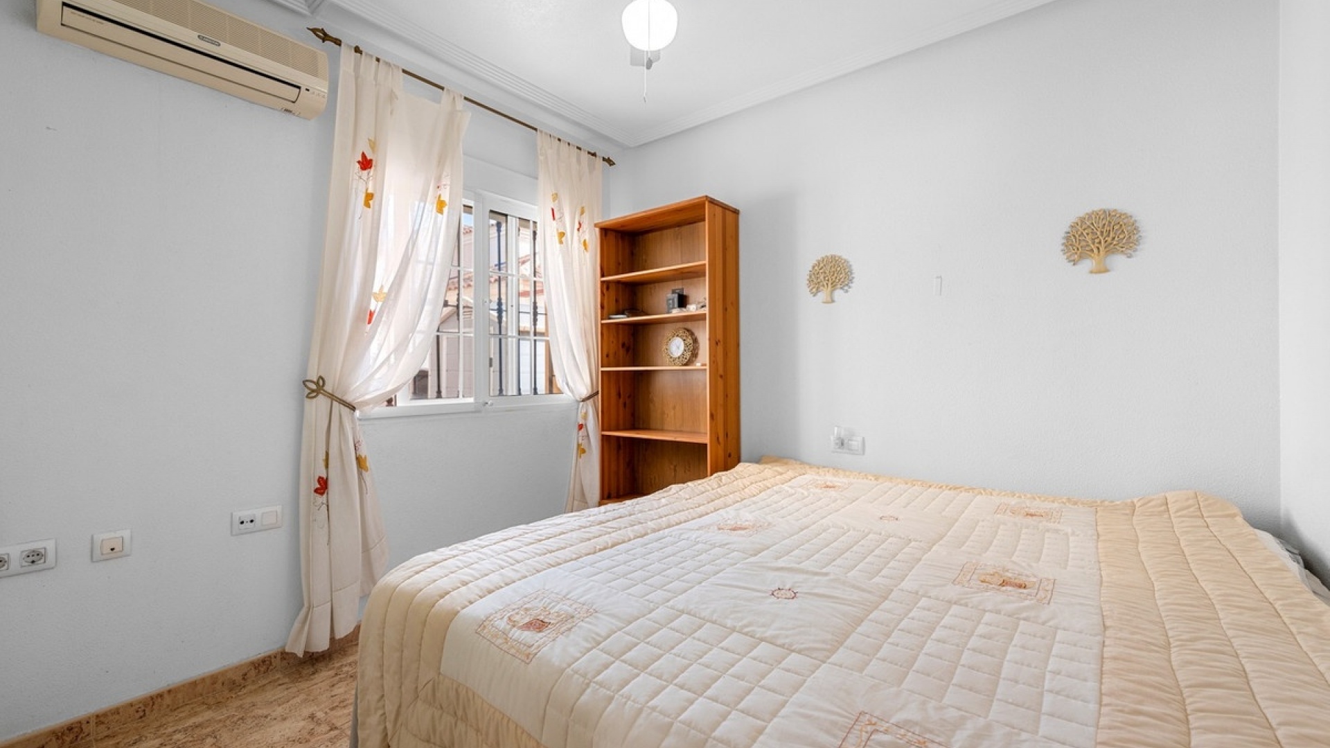 Resale - Villa - Guardamar del Segura - Guardamar del Segura Centro