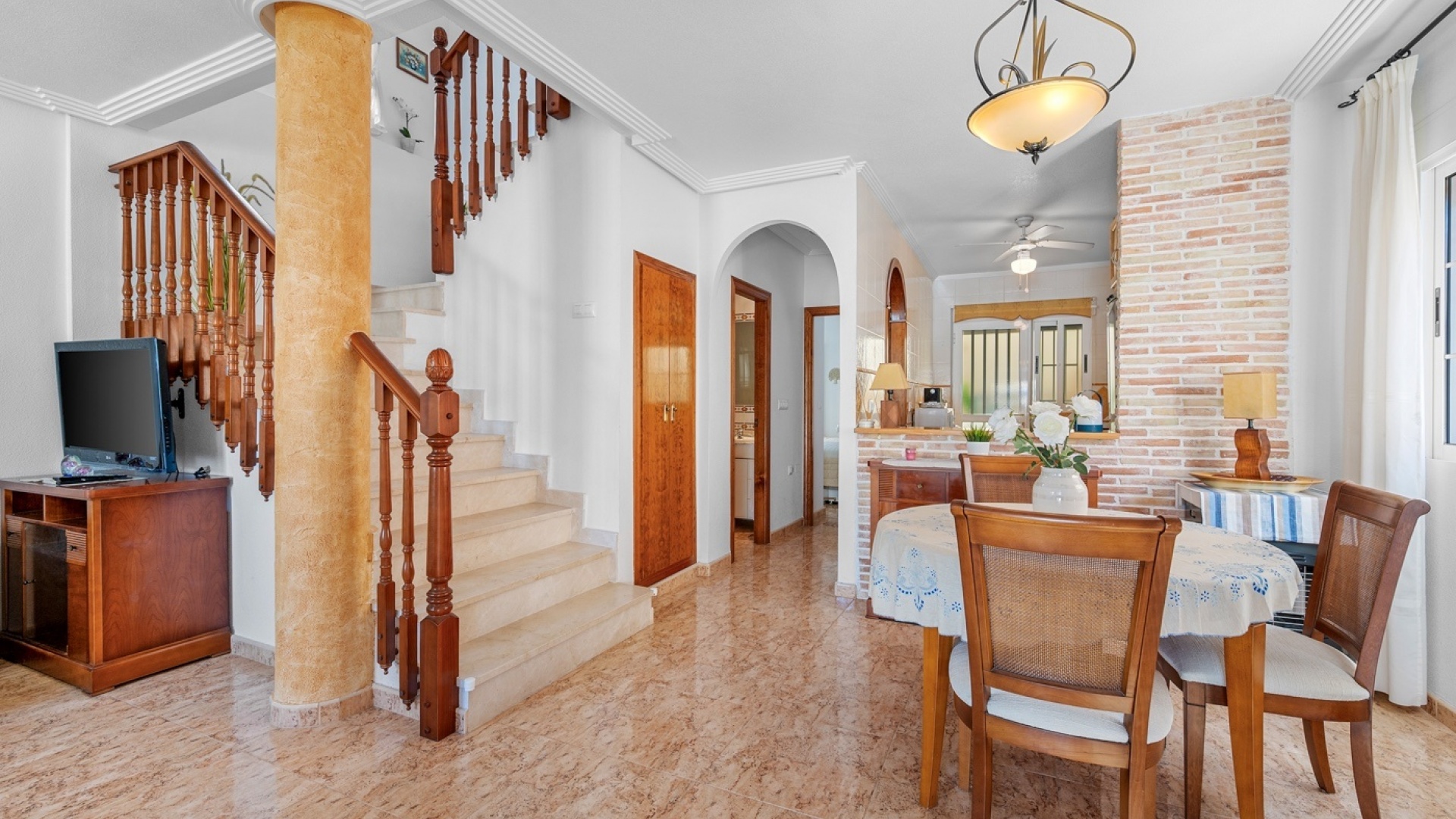 Resale - Villa - Guardamar del Segura