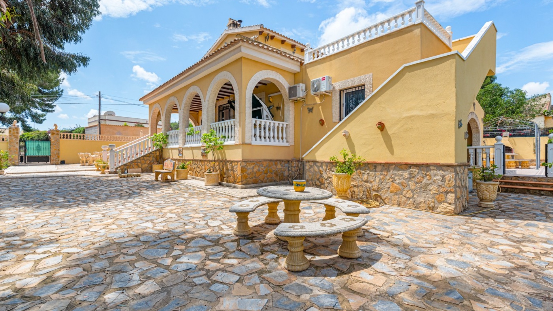 Resale - Villa - Jacarilla - jacarilla