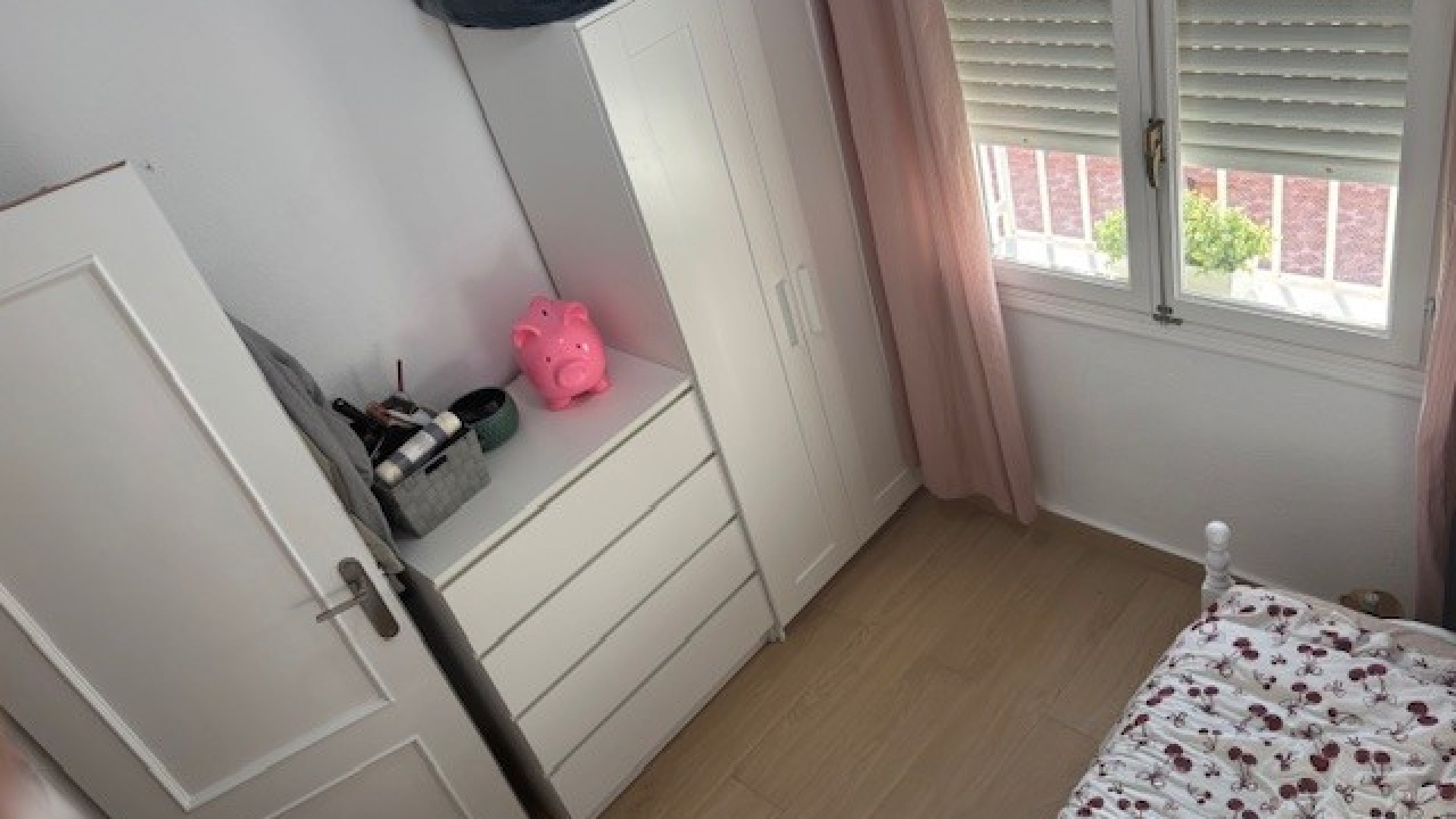 Resale - Villa - La Florida  - La Florida