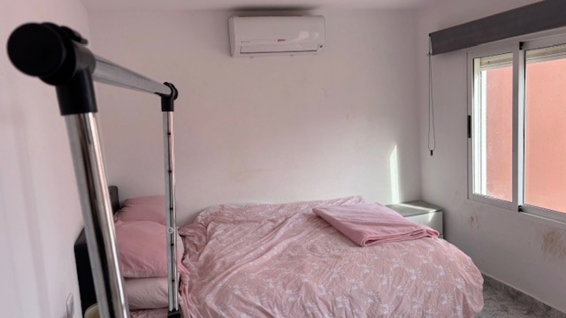 Resale - Villa - La Florida  - La Florida