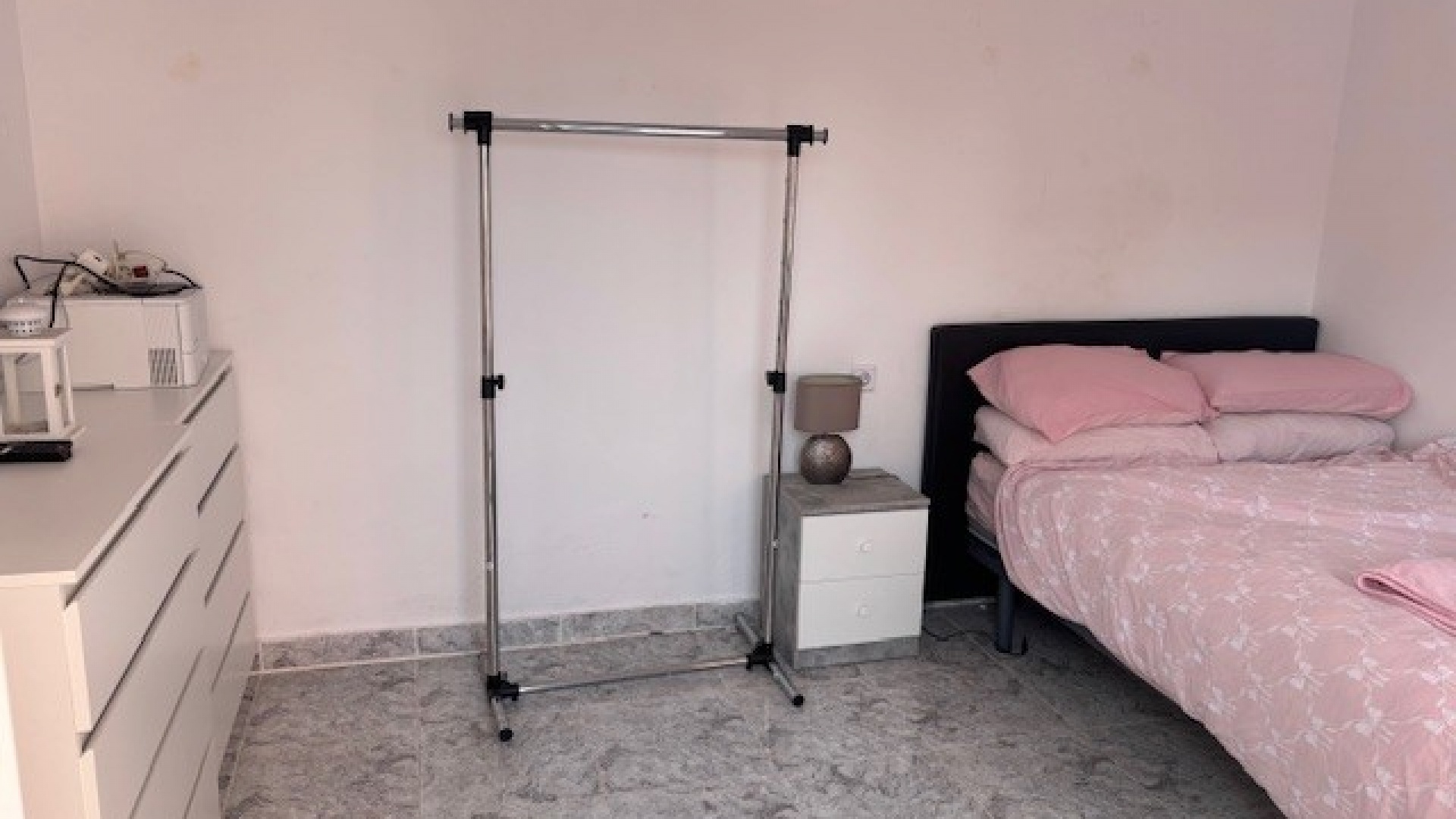 Resale - Villa - La Florida  - La Florida