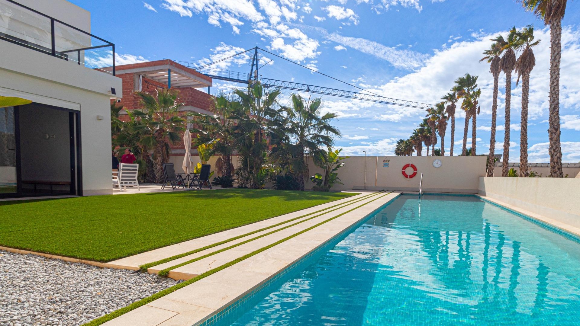 Resale - Villa - La Marina