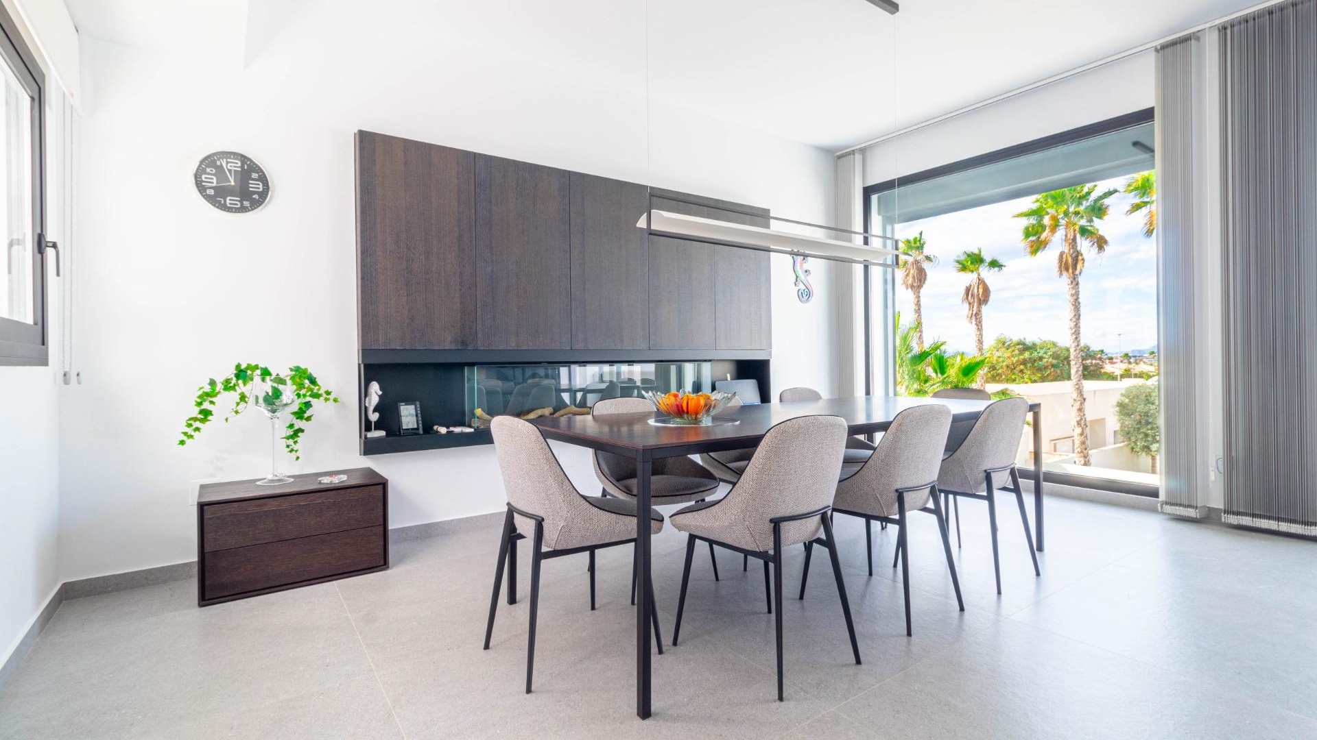 Resale - Villa - La Marina