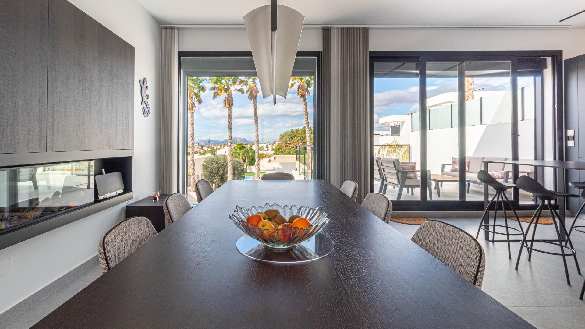 Resale - Villa - La Marina