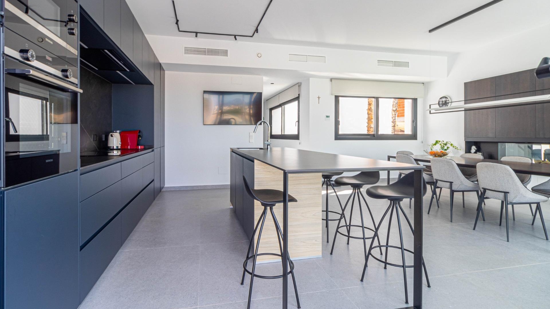 Resale - Villa - La Marina