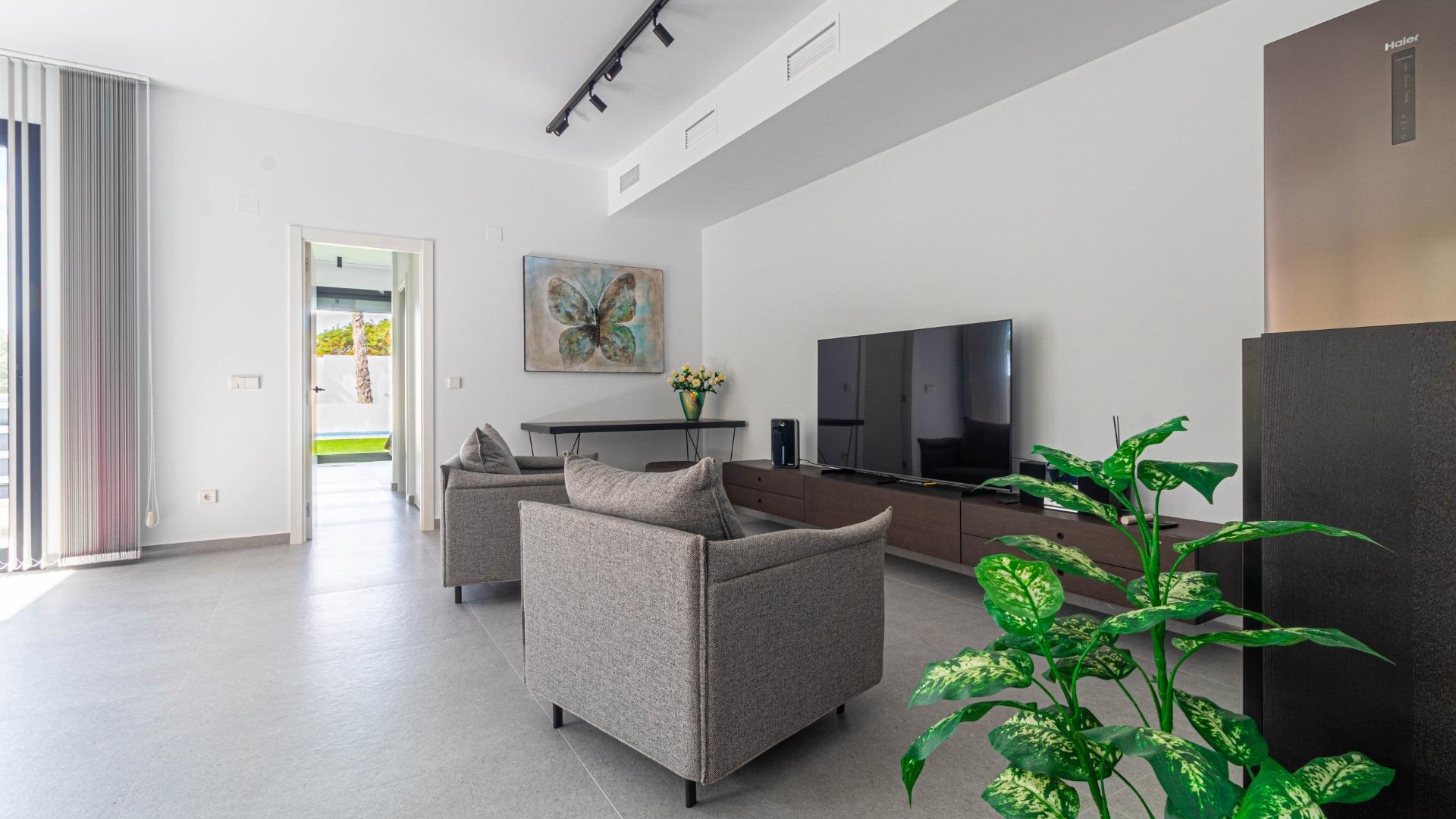 Resale - Villa - La Marina