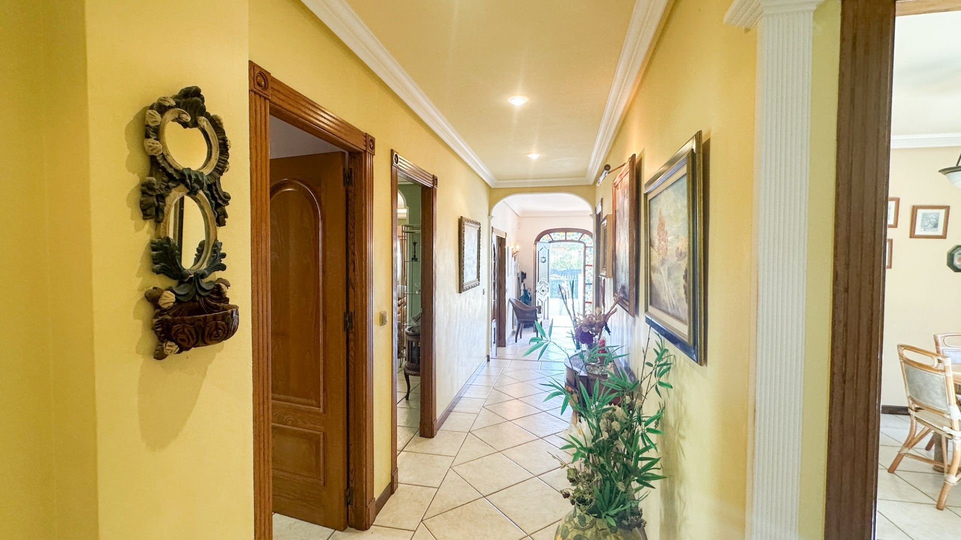 Resale - Villa - La Mata - Beachside La Mata