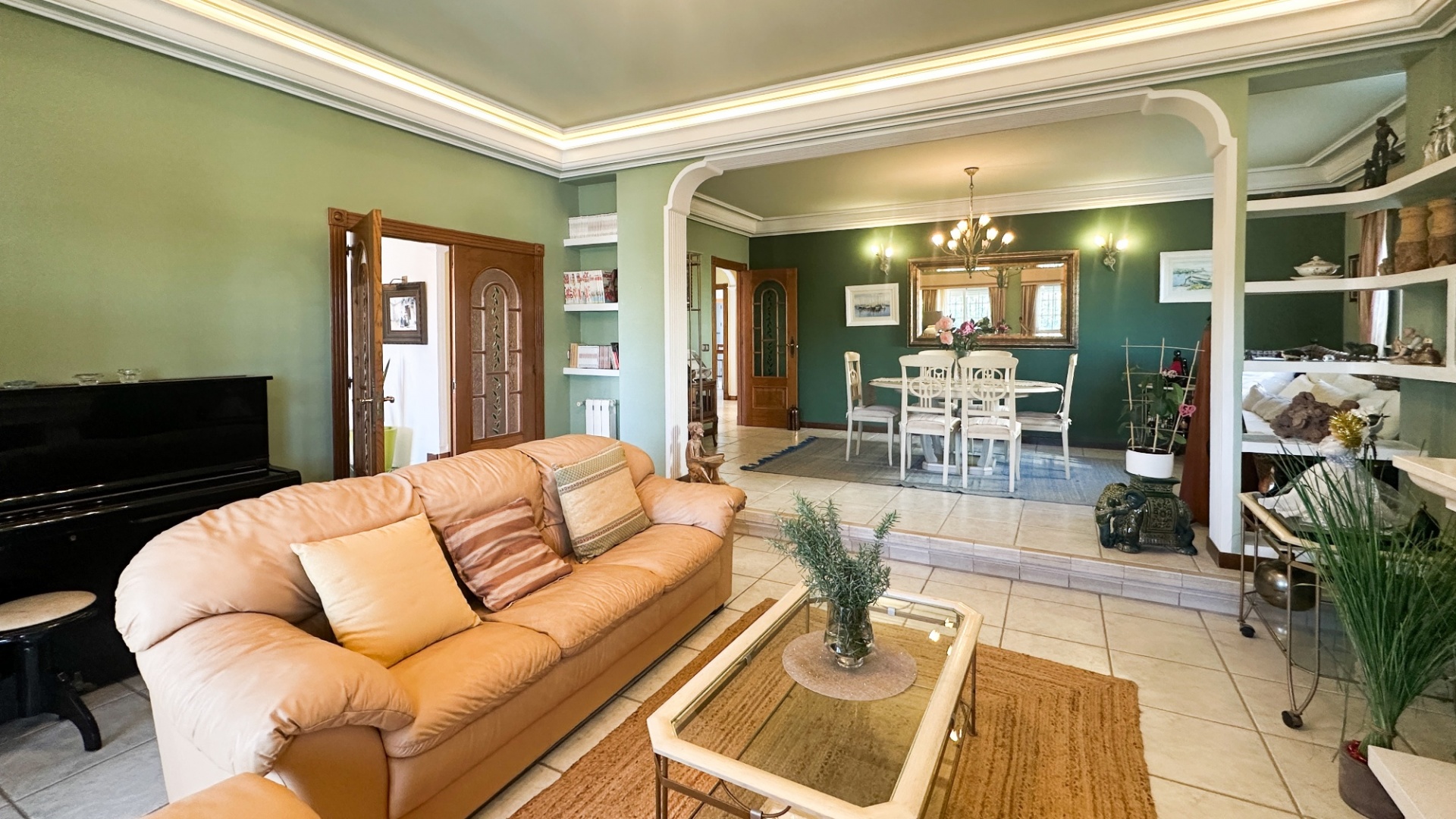 Resale - Villa - La Mata - Beachside La Mata