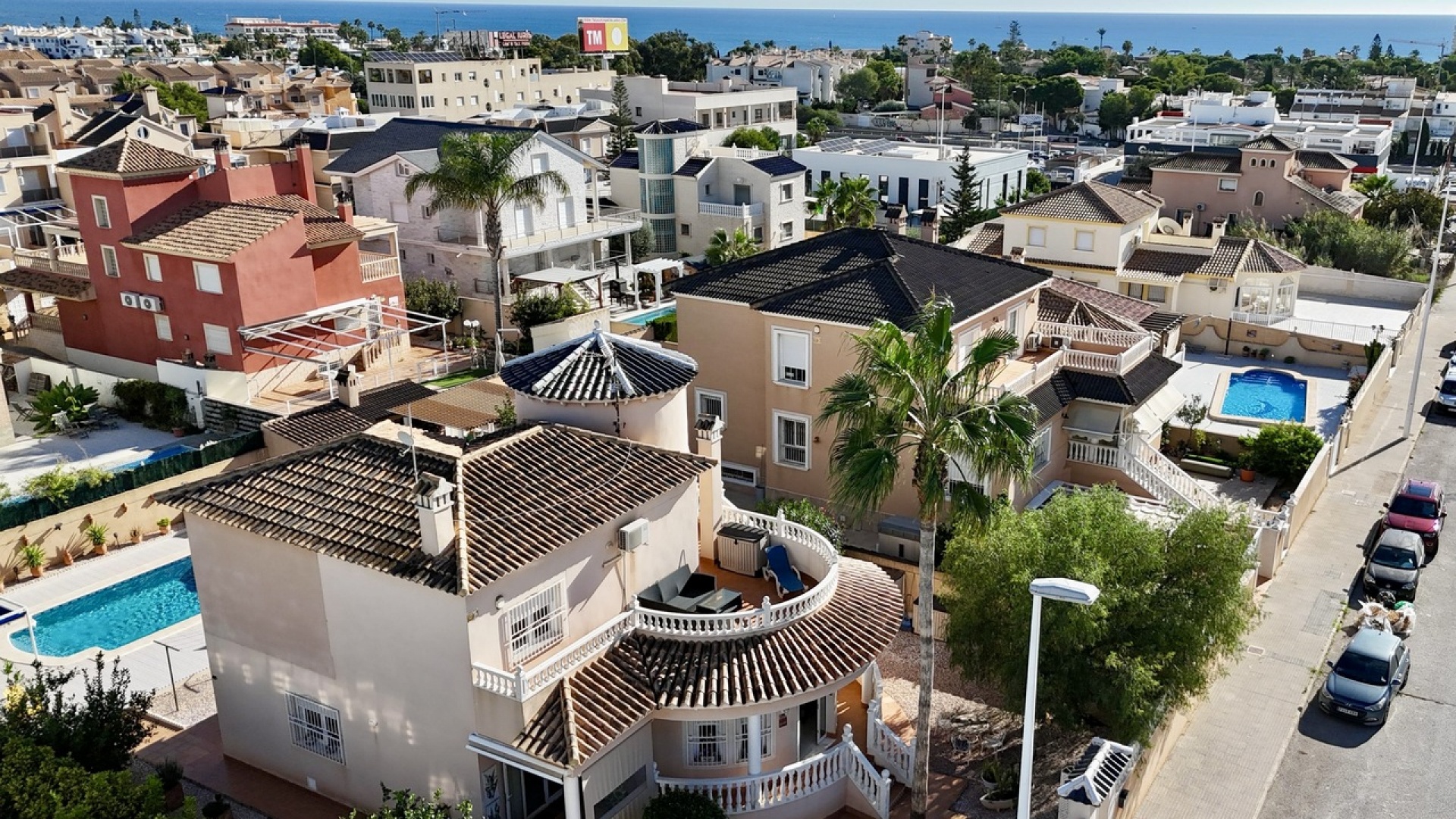 Resale - Villa - La Zenia - beachside