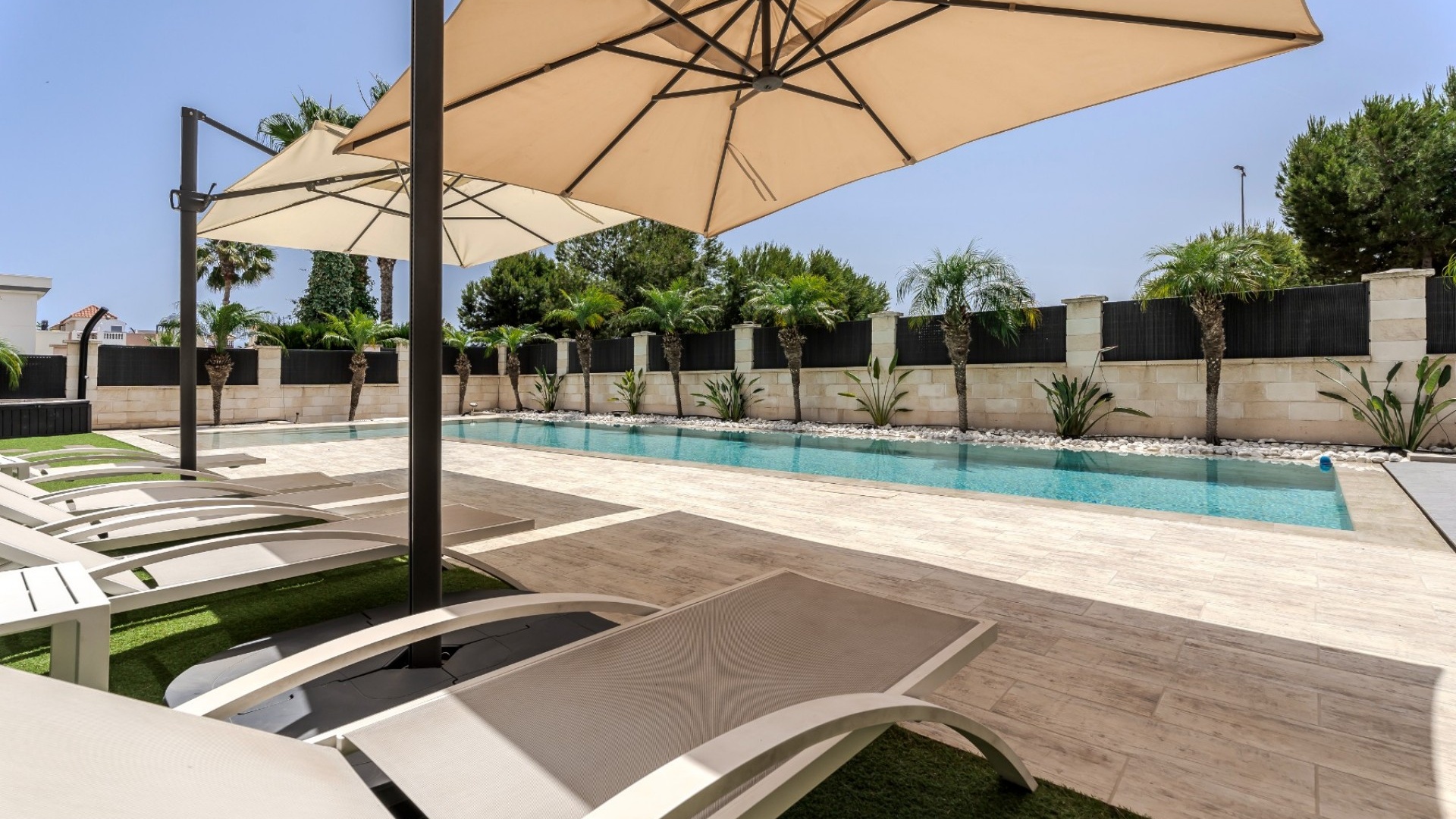 Resale - Villa - La Zenia