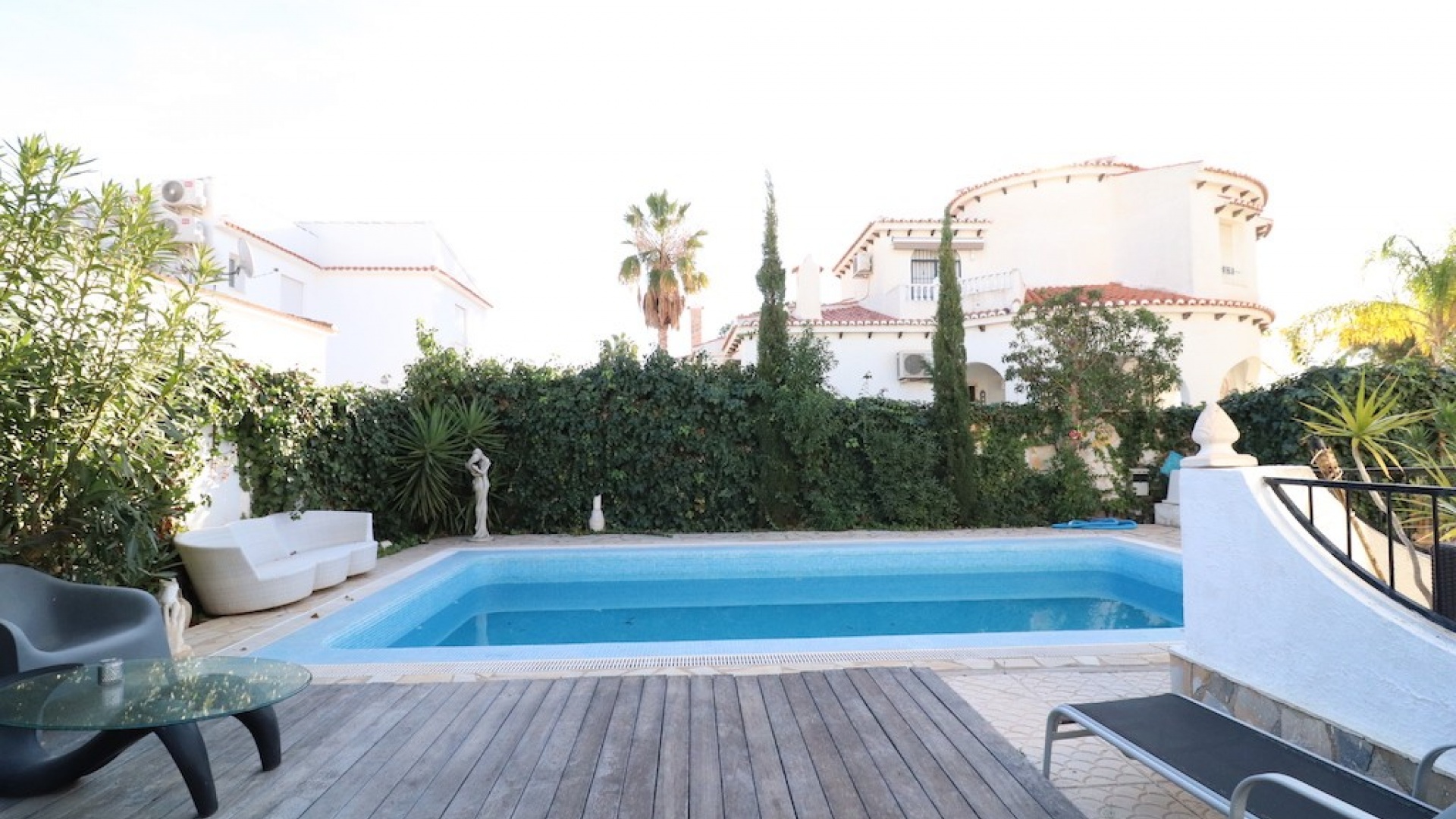 Resale - Villa - La Zenia