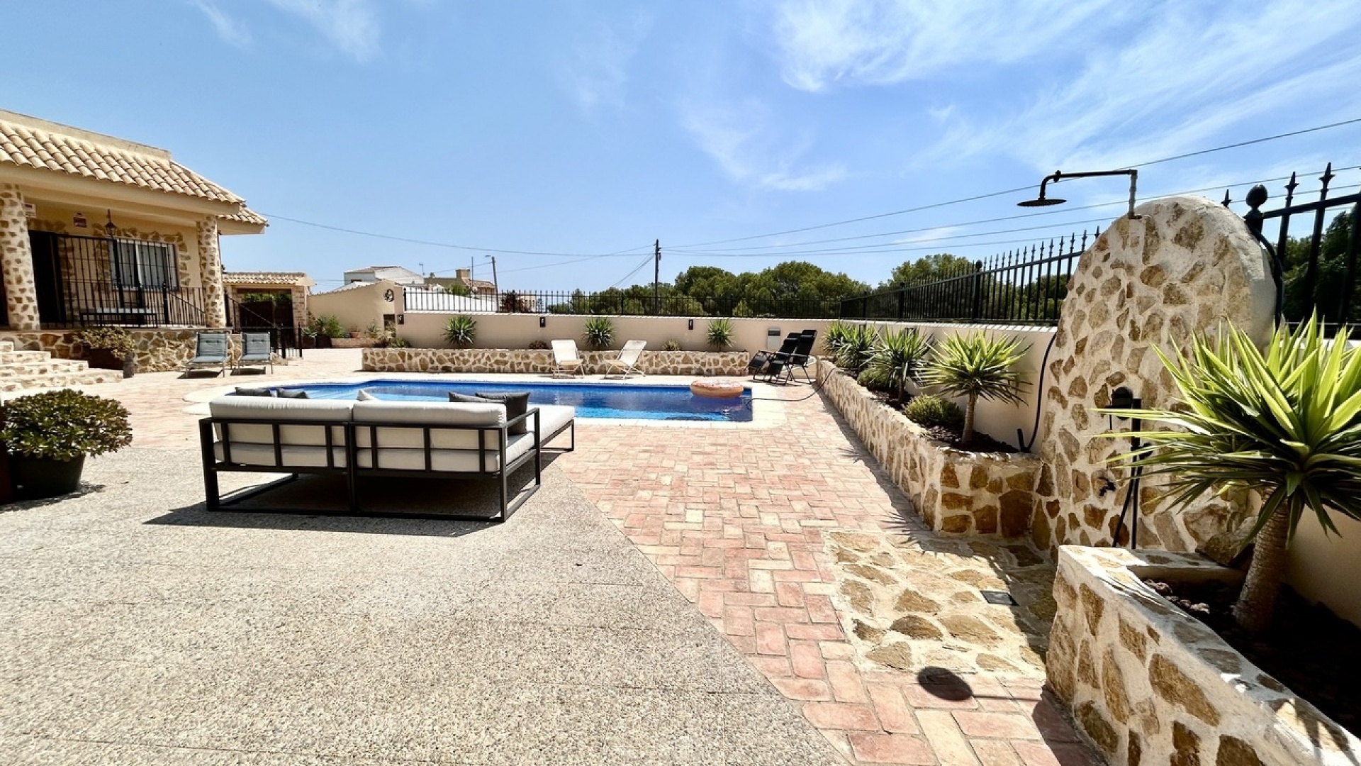 Resale - Villa - La Zenia