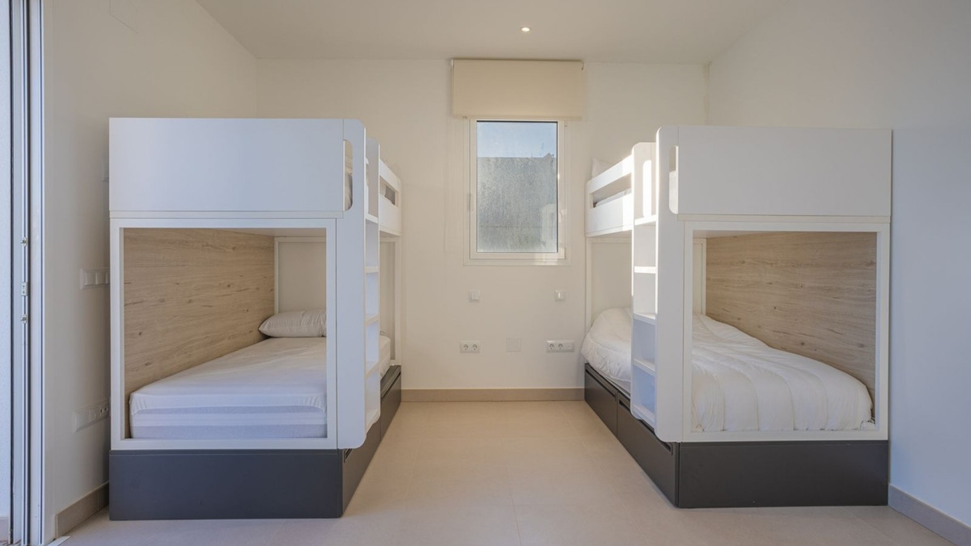 Resale - Villa - Las Colinas Golf Resort - Costa Blanca South