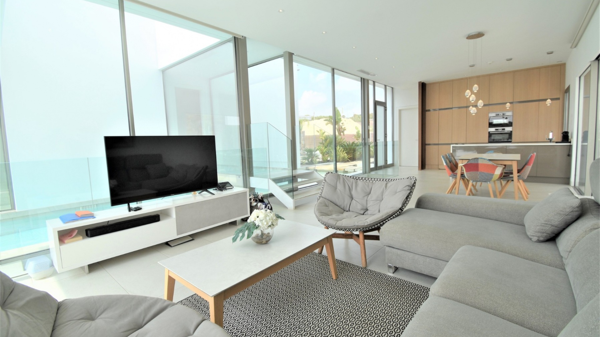 Resale - Villa - Las Colinas Golf Resort