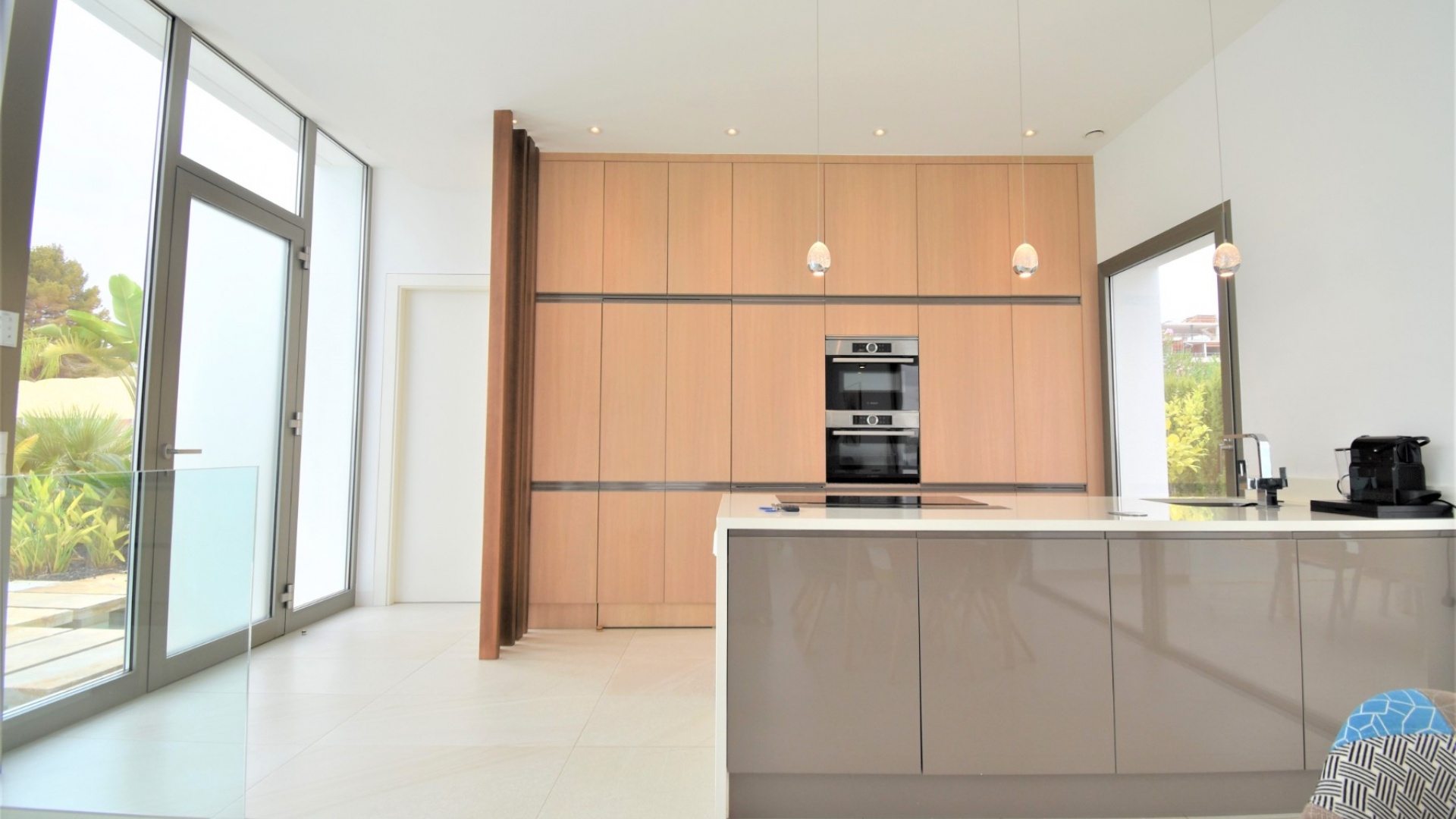 Resale - Villa - Las Colinas Golf Resort