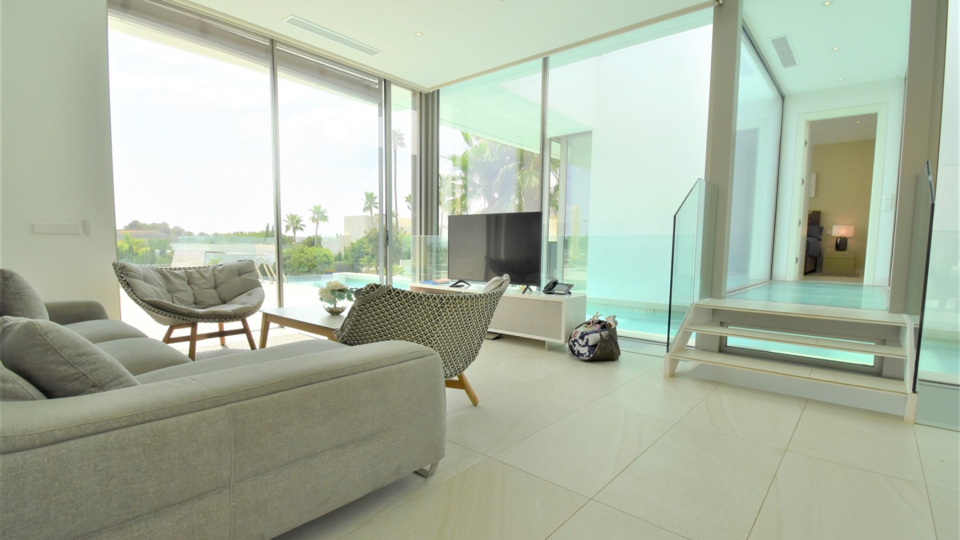 Resale - Villa - Las Colinas Golf Resort