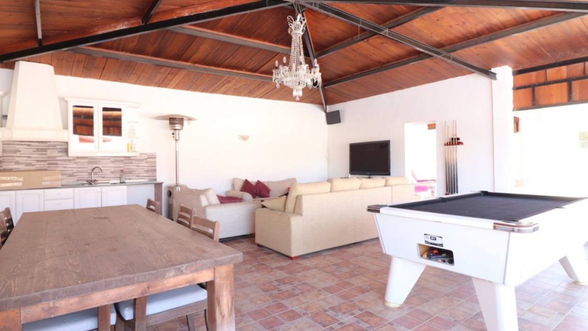 Resale - Villa - Las Heredades - Heredades