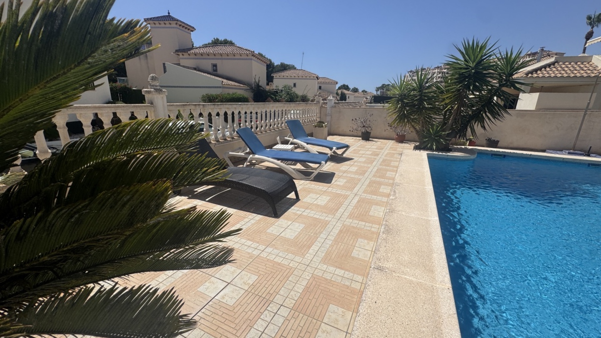 Resale - Villa - Las Ramblas