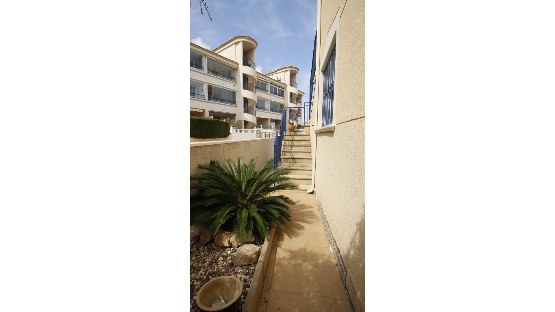 Resale - Villa - Los Altos - Res. Don Sancho