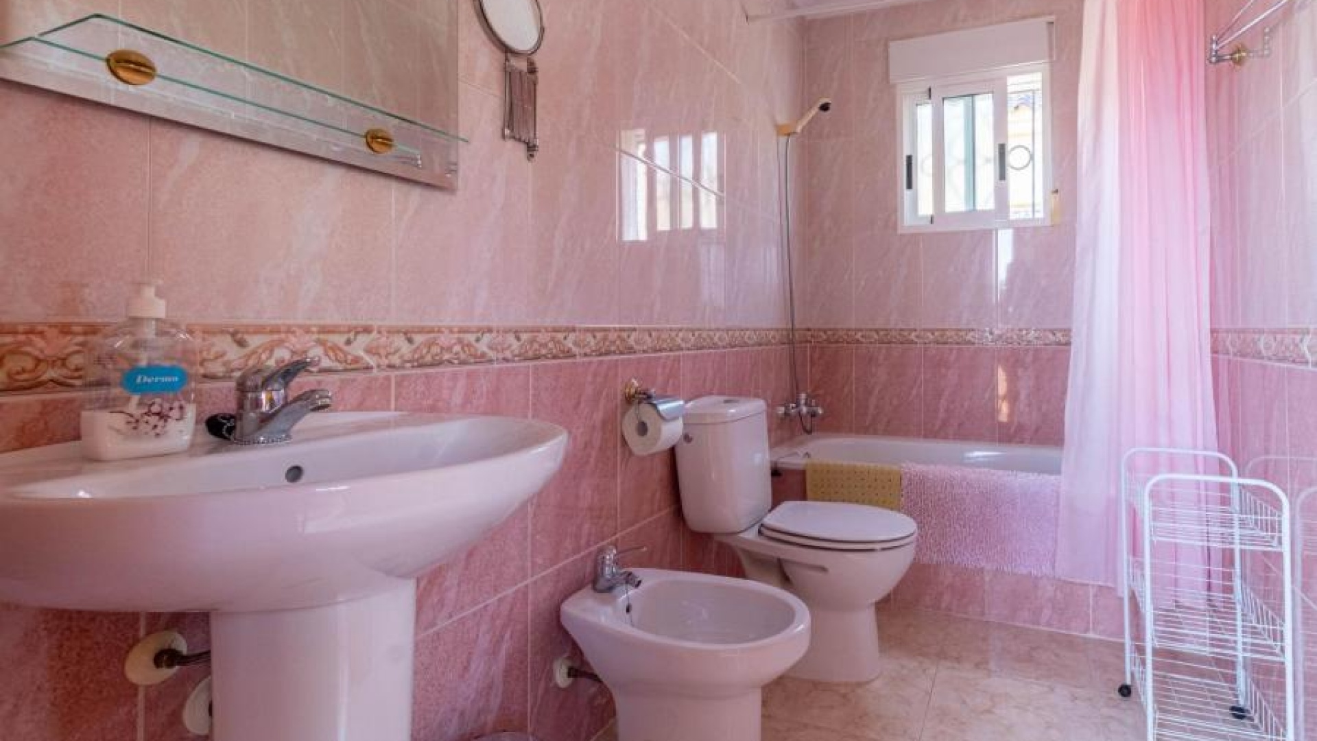 Resale - Villa - Los Altos - Res. Don Sancho