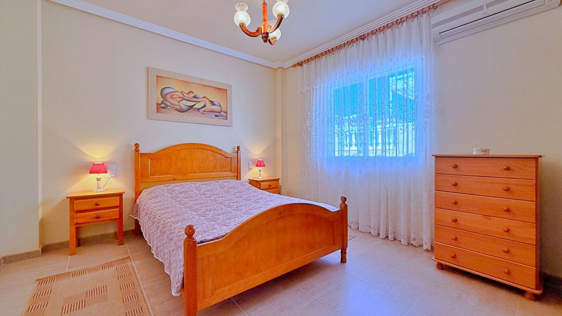 Resale - Villa - Los Altos - Royal Park